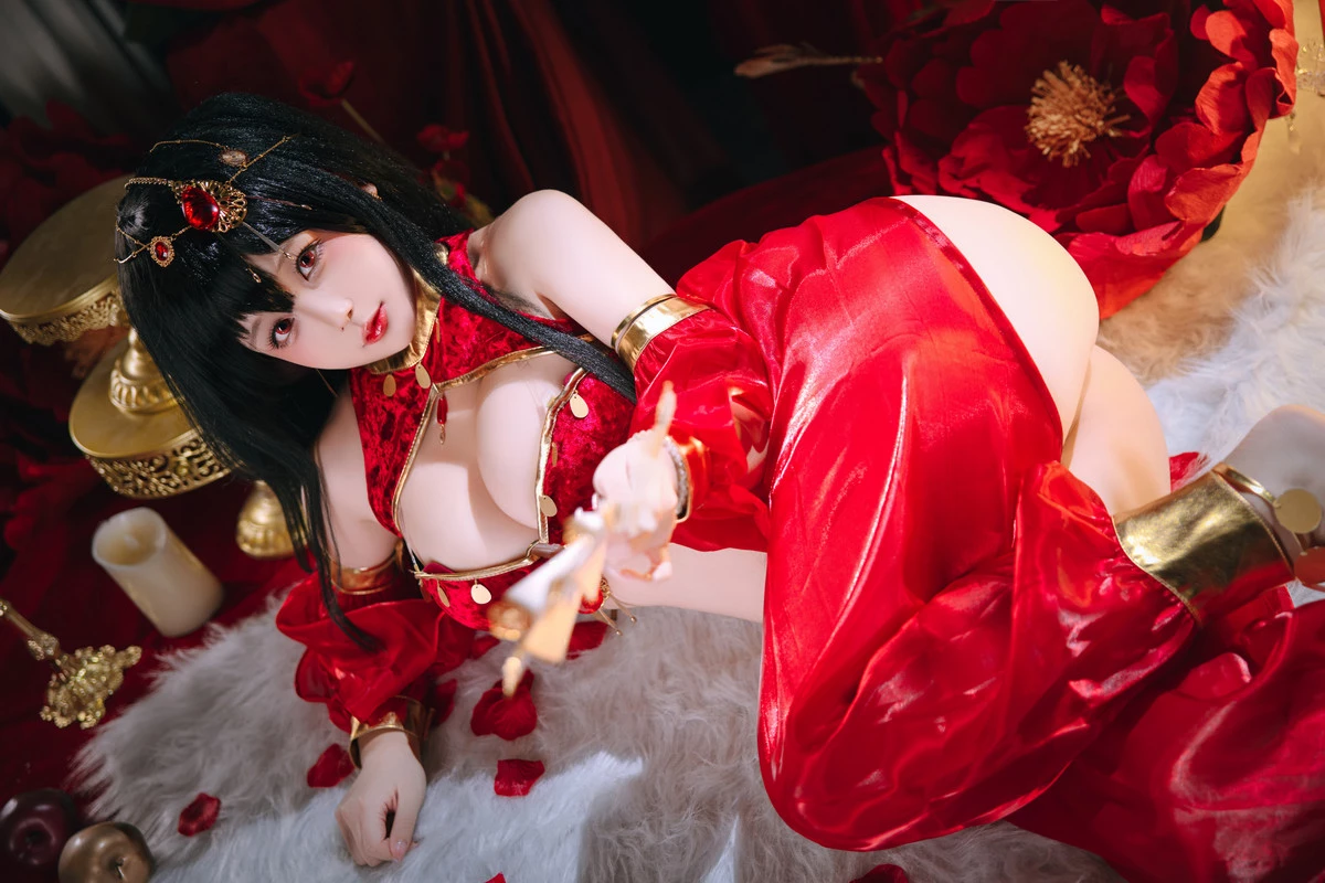 Xgyw.Org_Cosplay美女日奈娇大凤舞姬主题性感红色旗袍服饰露红色内衣秀翘臀美腿诱惑写真97P