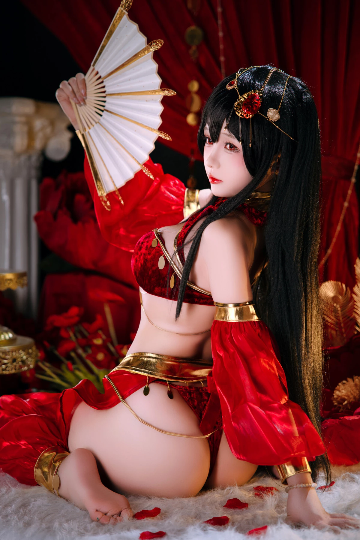 Xgyw.Org_Cosplay美女日奈娇大凤舞姬主题性感红色旗袍服饰露红色内衣秀翘臀美腿诱惑写真97P