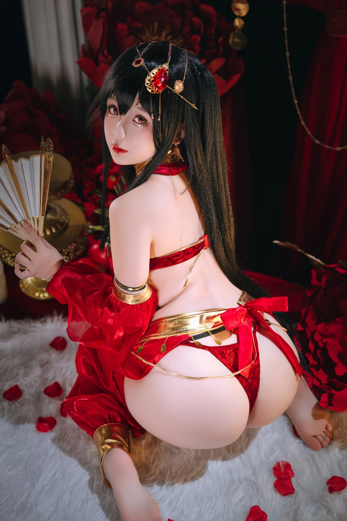 Xgyw.Org_Cosplay美女日奈娇大凤舞姬主题性感红色旗袍服饰露红色内衣秀翘臀美腿诱惑写真97P