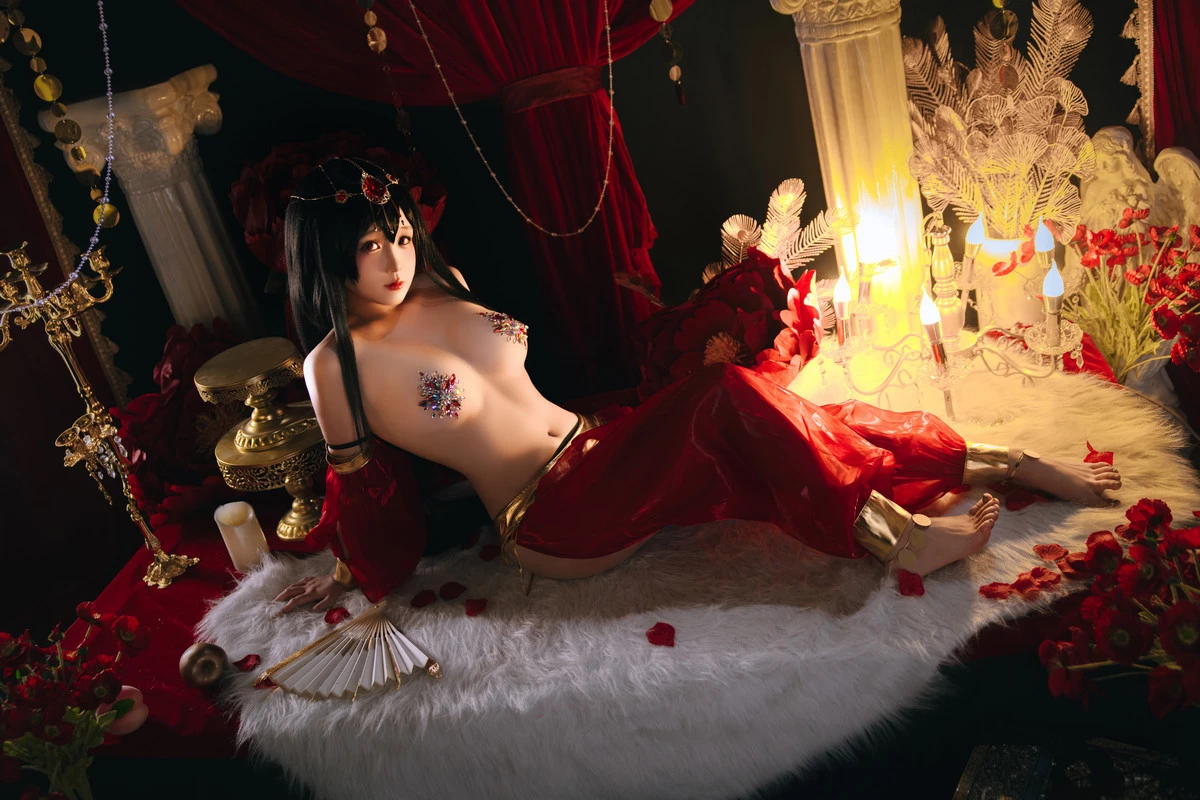 Xgyw.Org_Cosplay美女日奈娇大凤舞姬主题性感红色旗袍服饰露红色内衣秀翘臀美腿诱惑写真97P