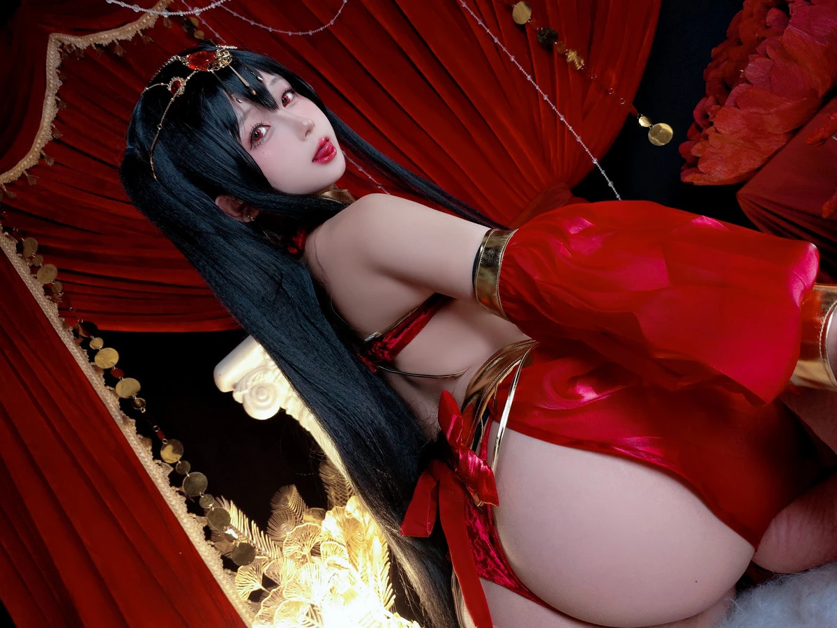 Xgyw.Org_Cosplay美女日奈娇大凤舞姬主题性感红色旗袍服饰露红色内衣秀翘臀美腿诱惑写真97P