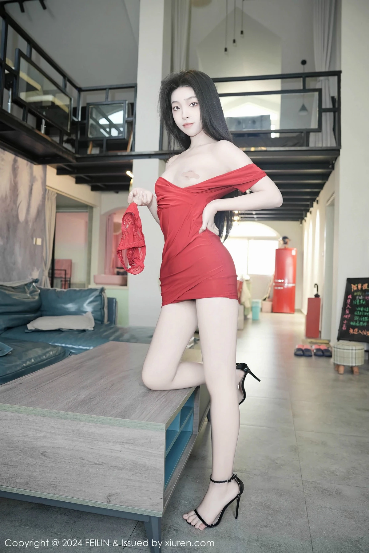 Xgyw.Org_[FeiLin嗲囡囡]VOL.496_模特芝樱性感红色连衣服饰配红色内裤秀曼妙身姿迷人诱惑写真78P