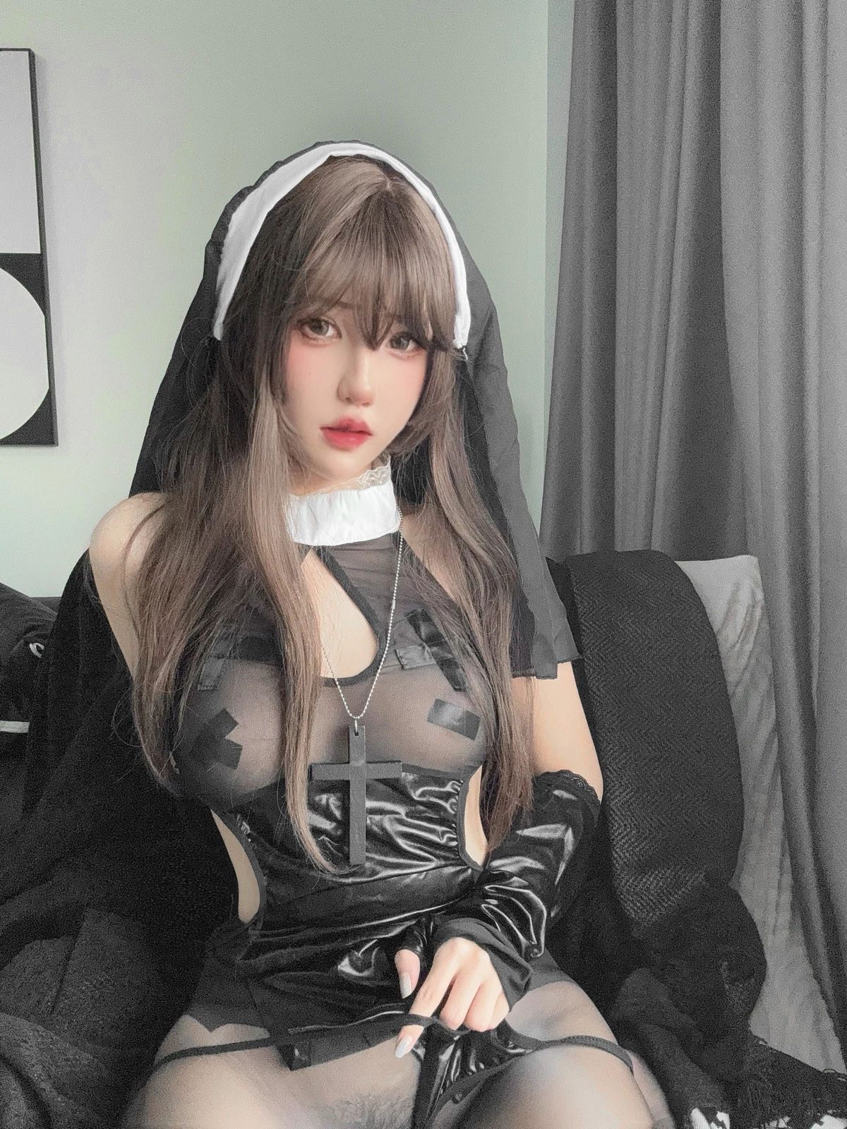 Xgyw.Org_鬼马少女阿薰kaOri毛毛修女主题性感黑色情趣修女服饰配超薄黑丝秀美腿诱惑写真69P