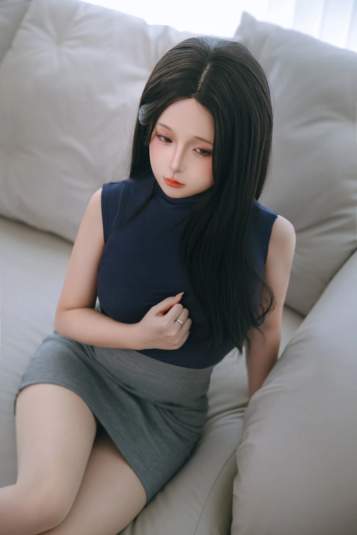 Xgyw.Org_Cosplay美女日奈娇嫂子主题性感黑色带子情趣服饰+白色内衣秀丰腴身材撩人诱惑写真179P