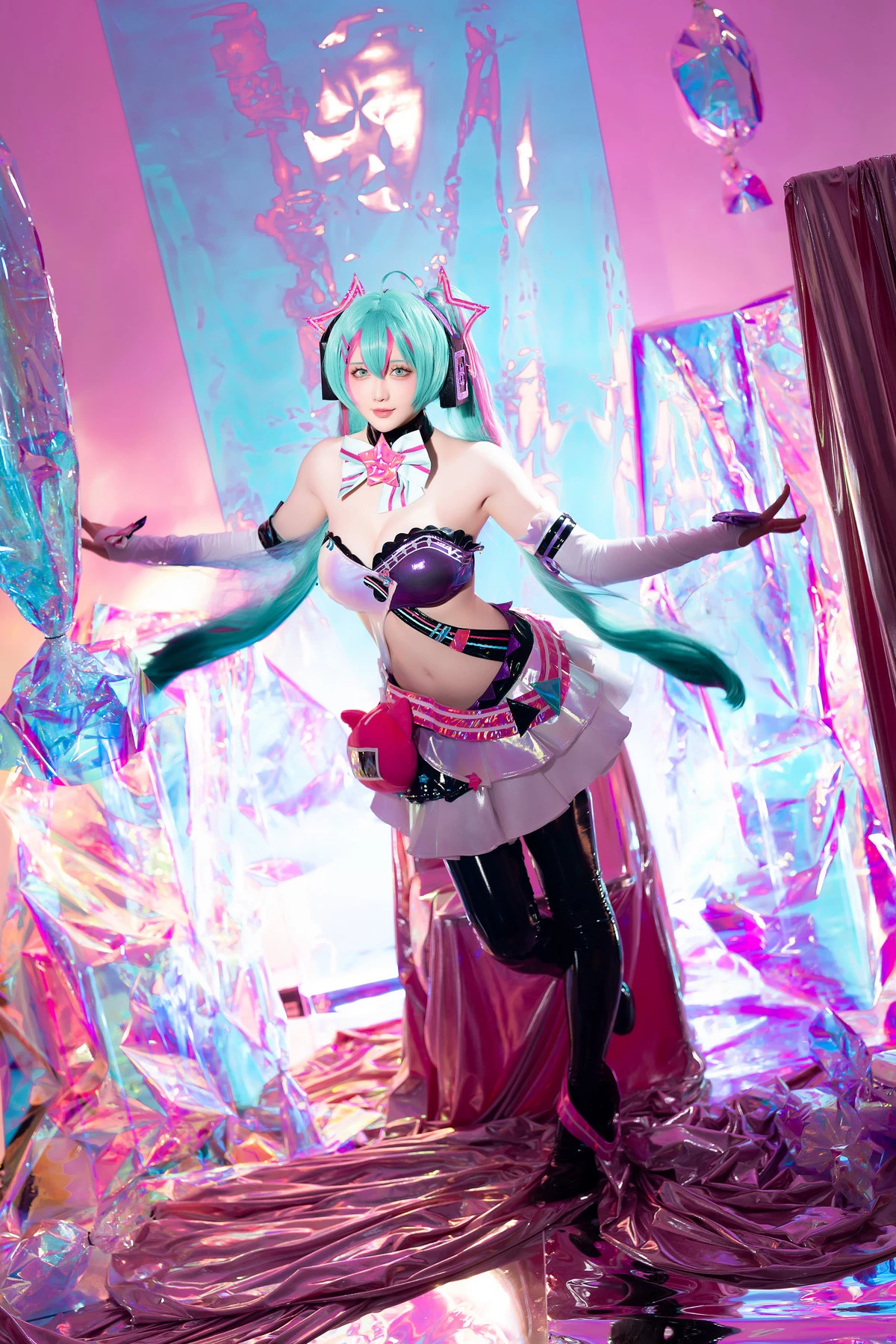 Xgyw.Org_Coser小姐姐星之迟迟Miku初音未来喵斯快跑主题性感内衣配黑皮长袜秀完美身材诱惑写真73P