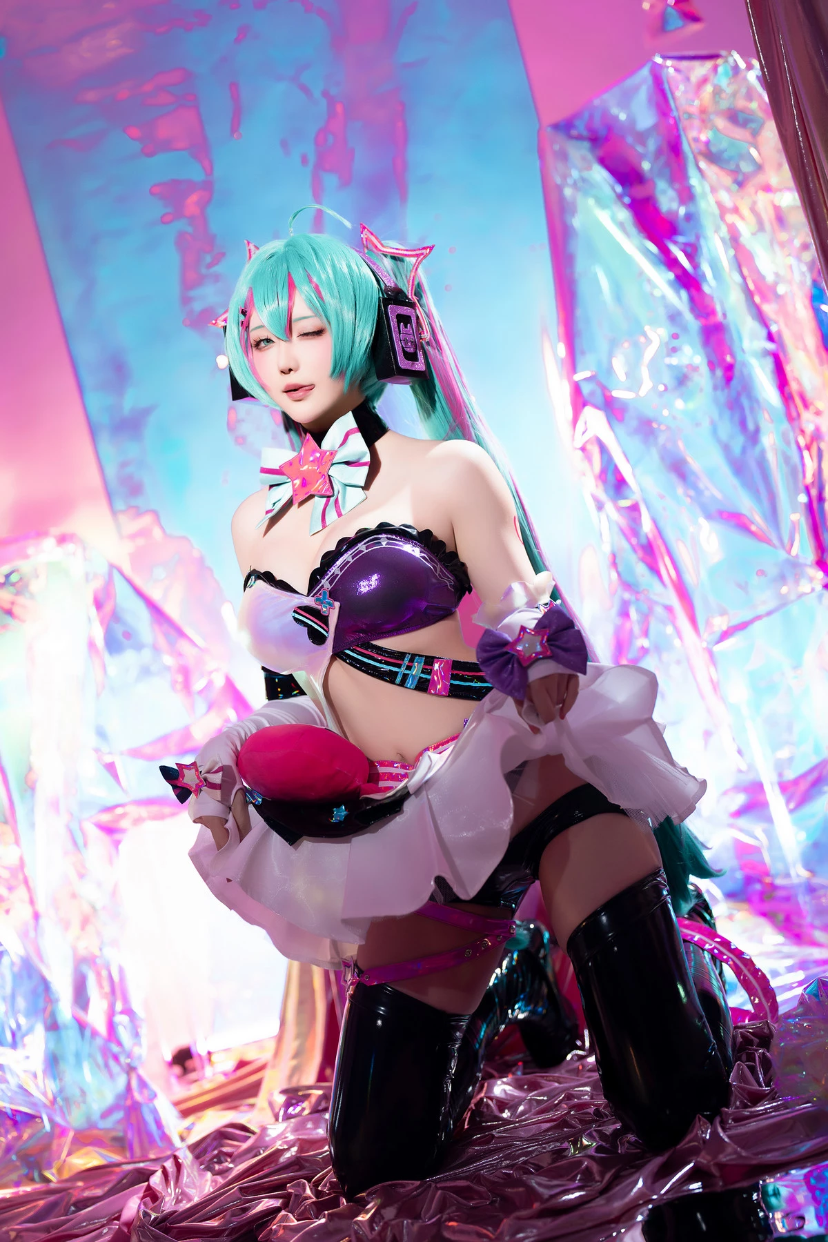 Xgyw.Org_Coser小姐姐星之迟迟Miku初音未来喵斯快跑主题性感内衣配黑皮长袜秀完美身材诱惑写真73P