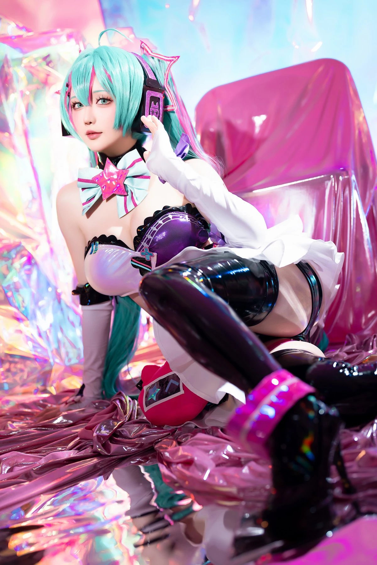Xgyw.Org_Coser小姐姐星之迟迟Miku初音未来喵斯快跑主题性感内衣配黑皮长袜秀完美身材诱惑写真73P