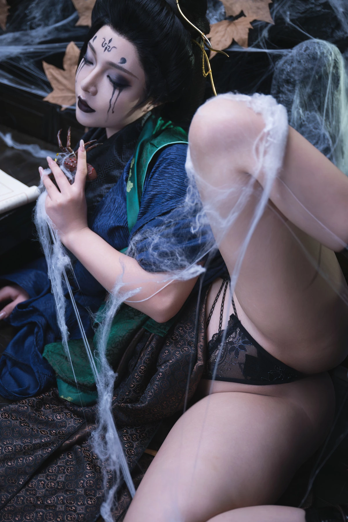 Xgyw.Org_网络美女Yuuhui玉汇黑神话·四妹主题半脱露性感黑色内衣秀油亮肌肤惹火身材诱惑写真147P