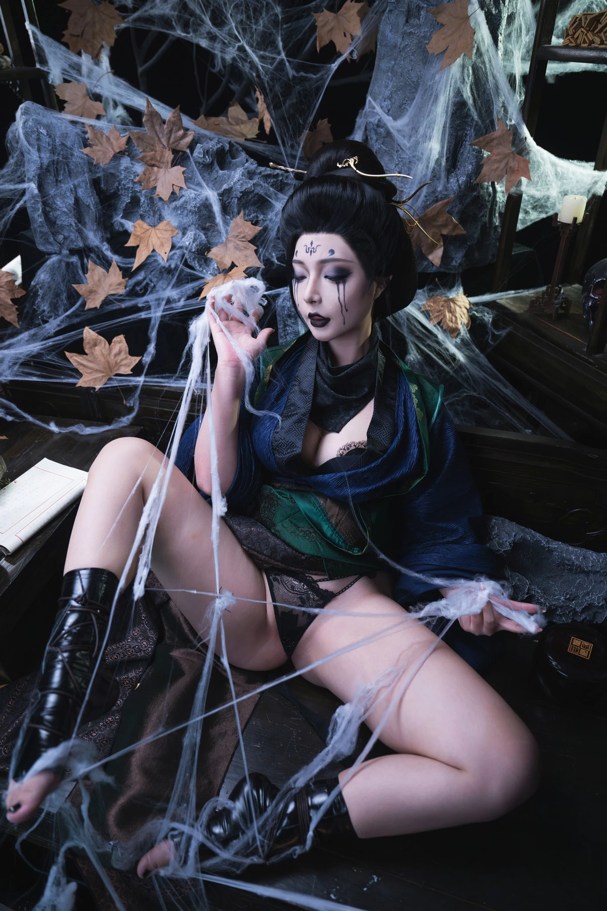 Xgyw.Org_网络美女Yuuhui玉汇黑神话·四妹主题半脱露性感黑色内衣秀油亮肌肤惹火身材诱惑写真147P