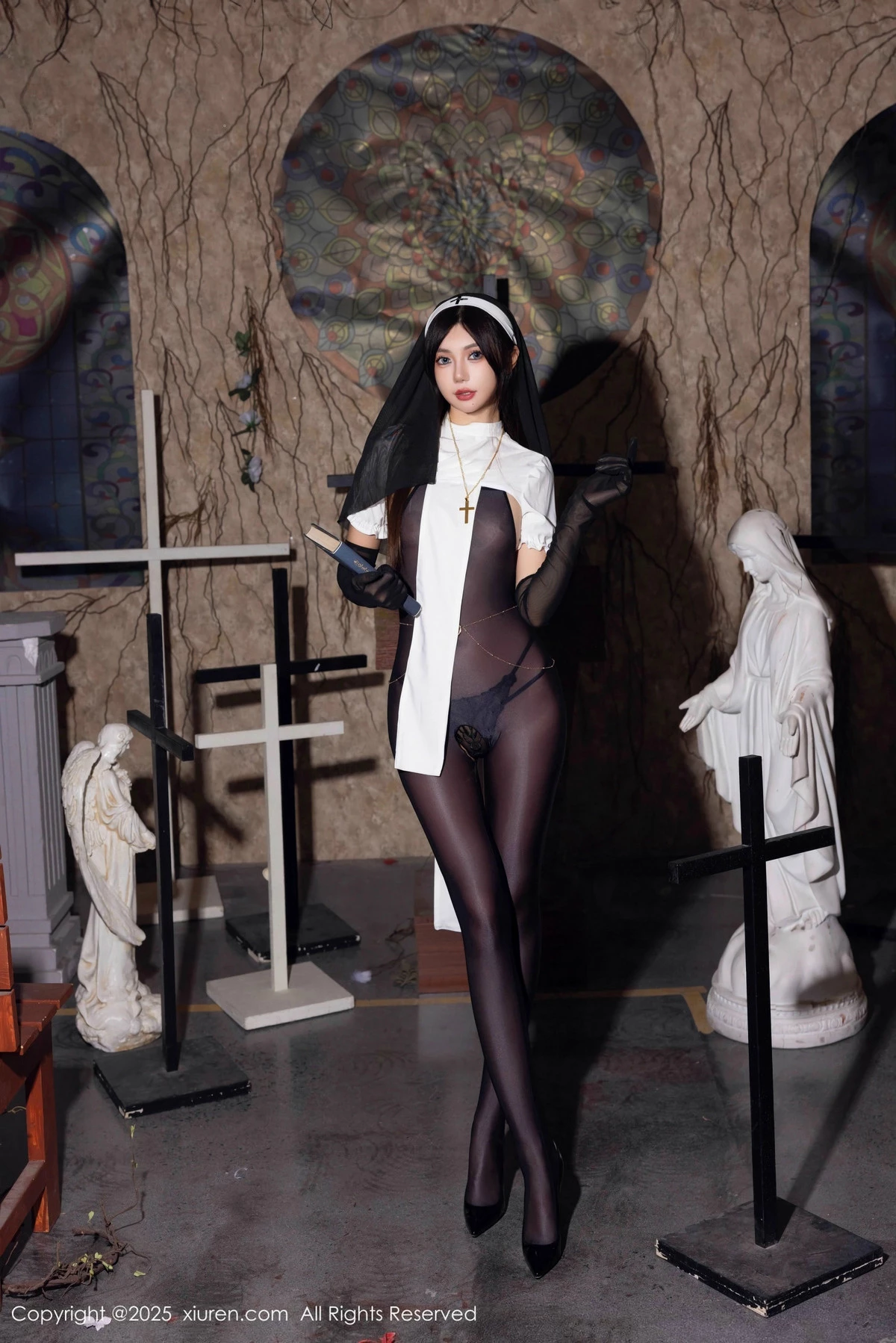 Xgyw.Org_XiuRen第9774期_女神绮里嘉ula性感修女服饰配超薄连体黑丝秀完美身材诱惑写真79P