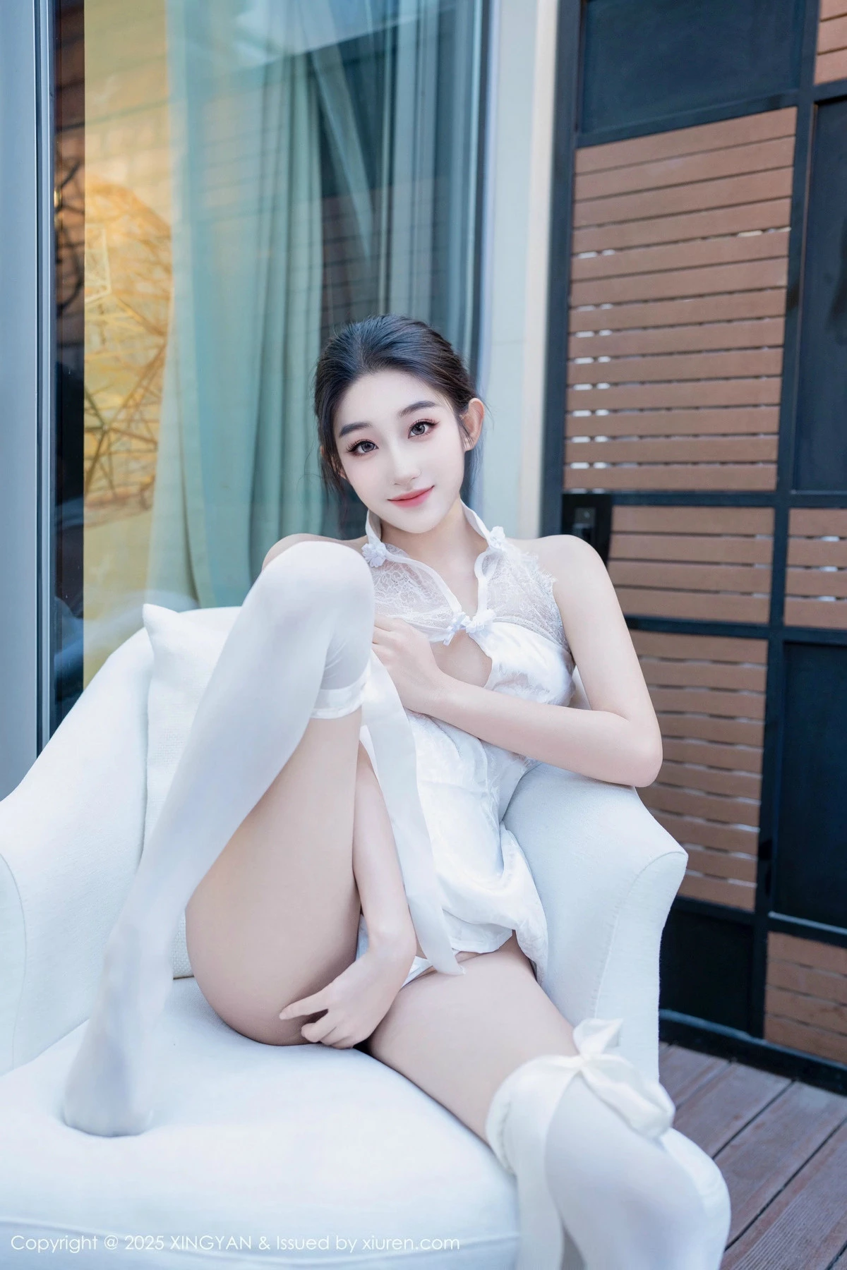 Xgyw.Org_[XINGYAN星颜社]VOL.313_新人模特星冉性感白色情趣服饰配白丝袜秀曼妙身姿诱惑写真62P