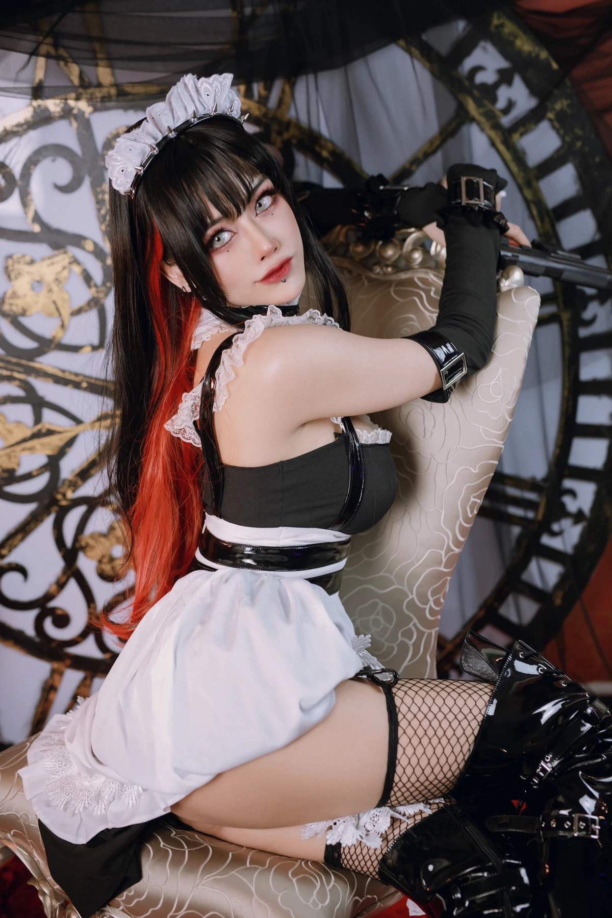 Xgyw.Org_日本性感萝莉Byoru-Zenith Maid主题性感女仆装露黑色情趣内衣配黑丝网袜秀丰腴身材诱惑写真33P