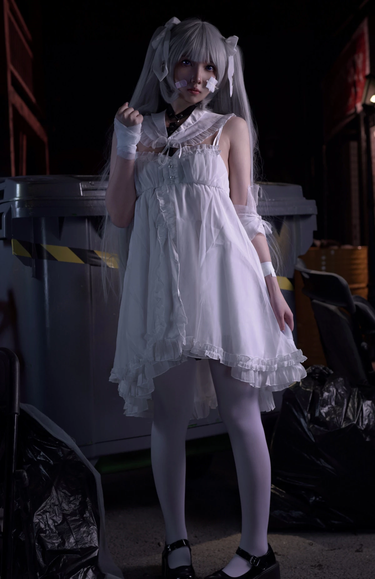 Xgyw.Org_Coser美女小和甜酒rurudo初音酱主题性感黑色情趣服饰配白丝袜秀油亮肌肤诱惑写真141P