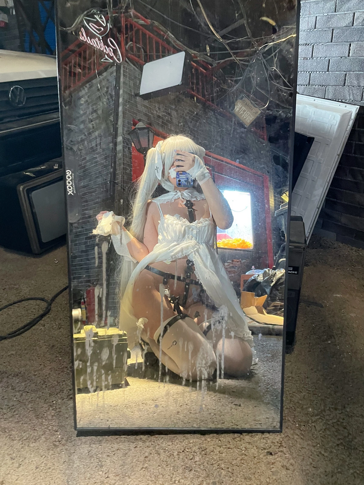 Xgyw.Org_Coser美女小和甜酒rurudo初音酱主题性感黑色情趣服饰配白丝袜秀油亮肌肤诱惑写真141P