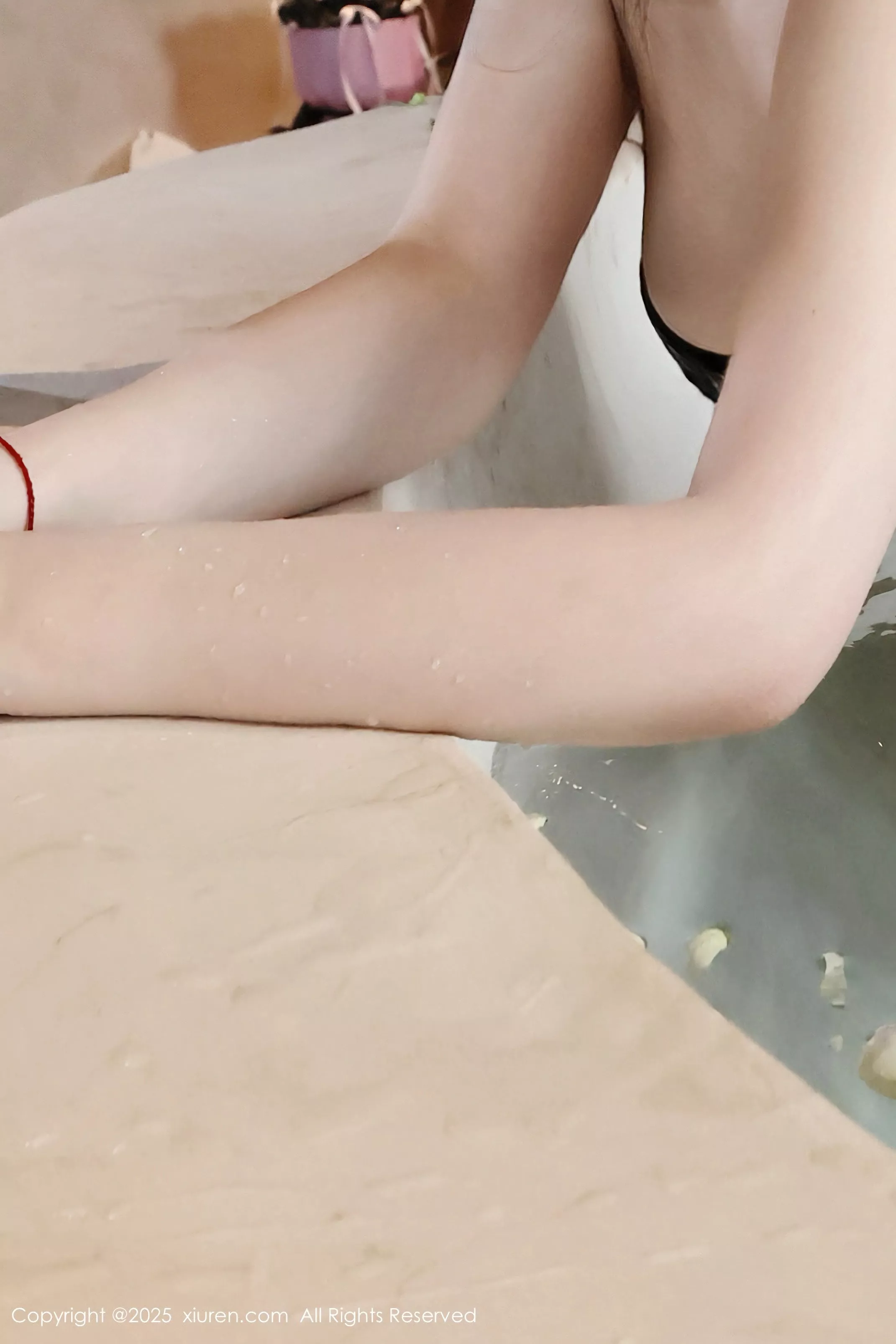 Xgyw.Org_XiuRen第10199期_模特小芭乐温泉性感黑色比基尼+白色情趣服饰秀曼妙身姿诱惑写真86P