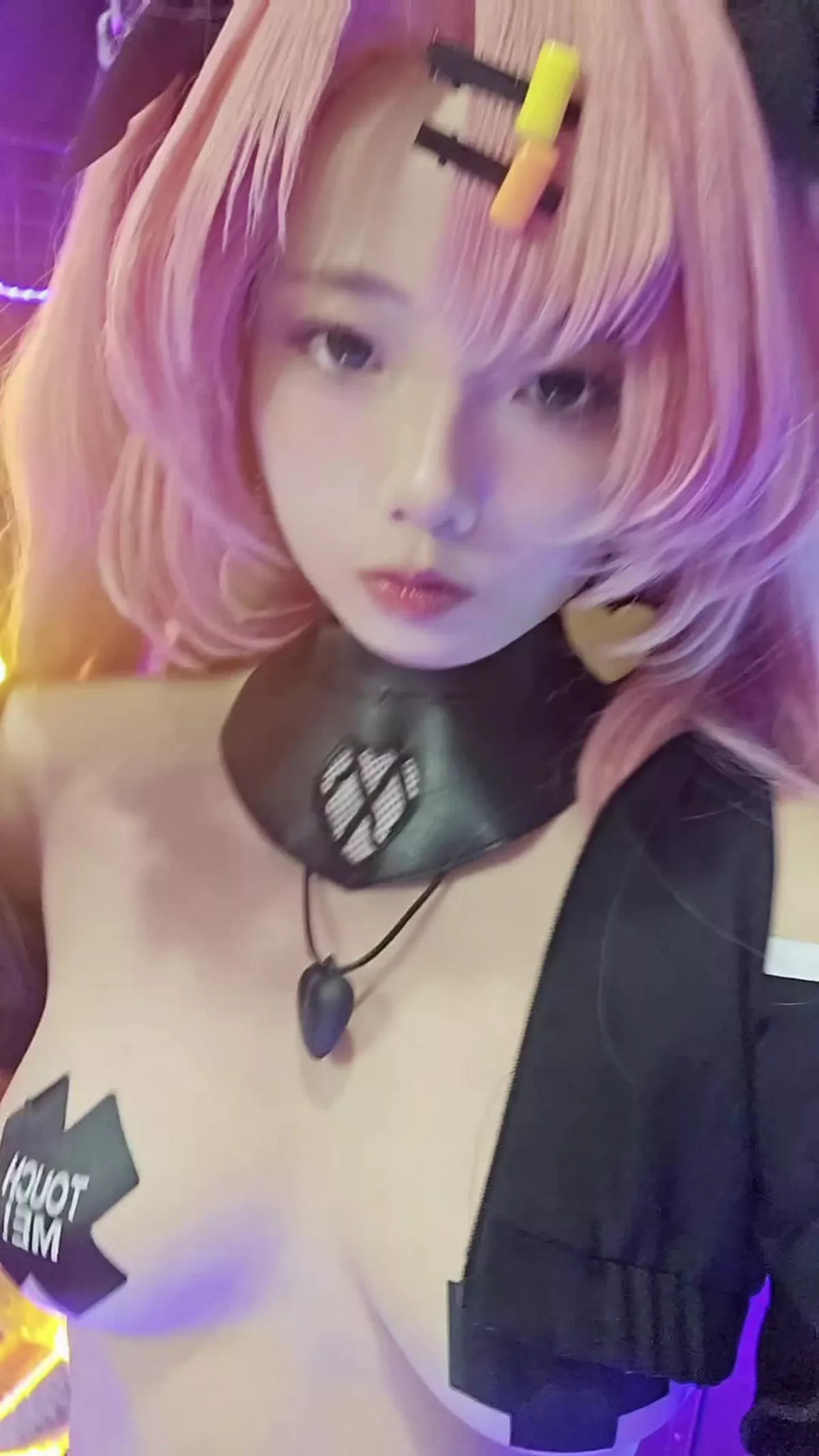 Xgyw.Org_越南小姐姐Messie Huang-Nicole主题性感黑色皮质情趣服饰露豪乳胶带遮点惹火诱惑写真88P