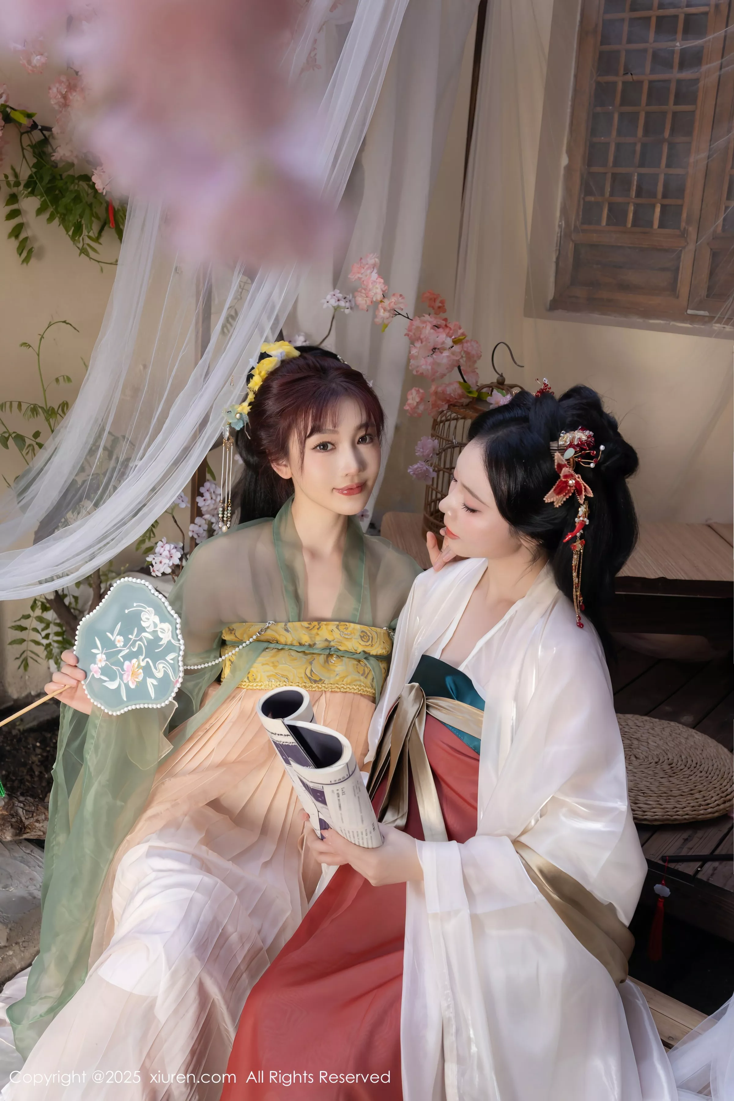 Xgyw.Org_XiuRen第10223期_模特合集女神陆萱萱＆安然anran激情互动薄纱古装撩人诱惑写真80P