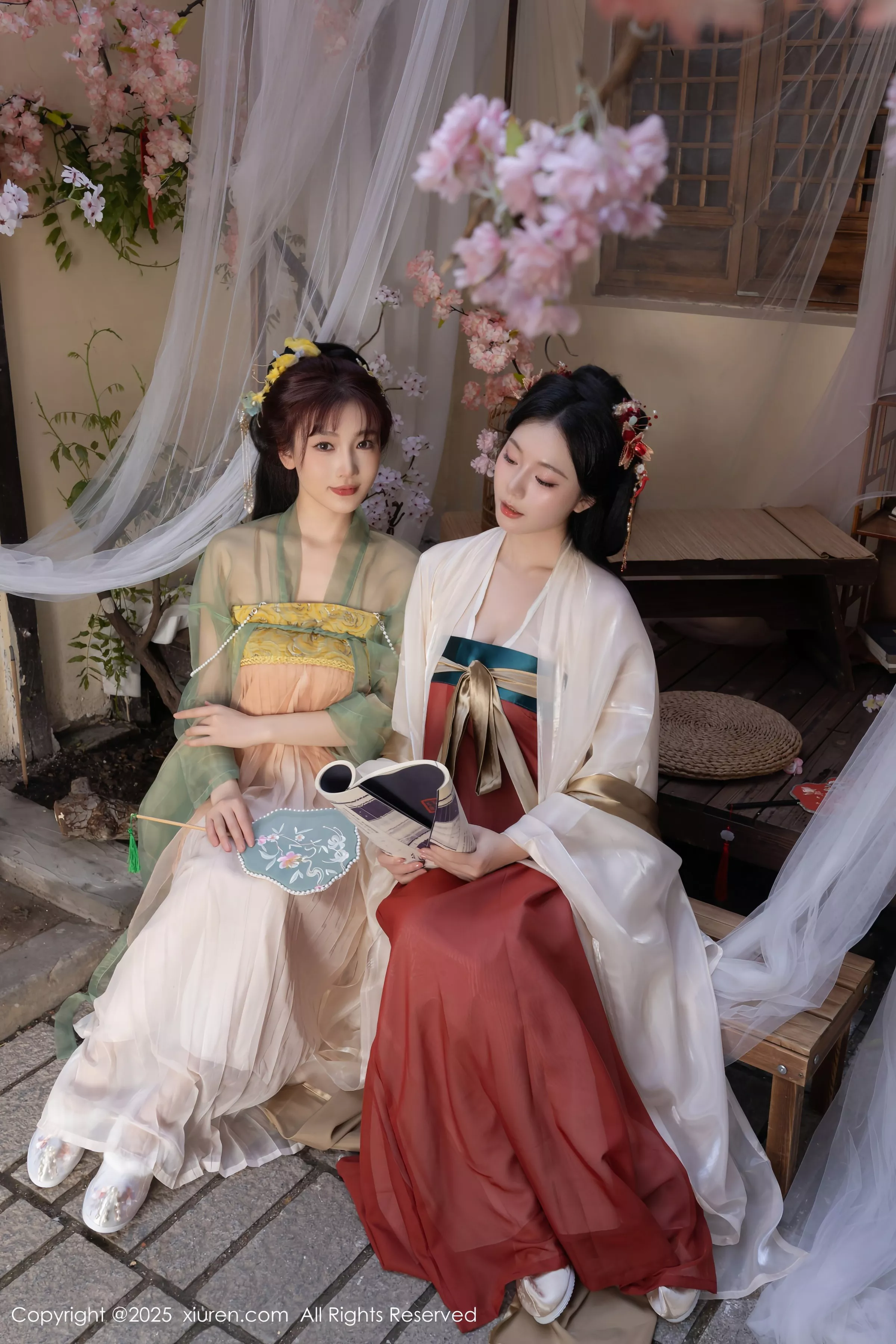 Xgyw.Org_XiuRen第10223期_模特合集女神陆萱萱＆安然anran激情互动薄纱古装撩人诱惑写真80P