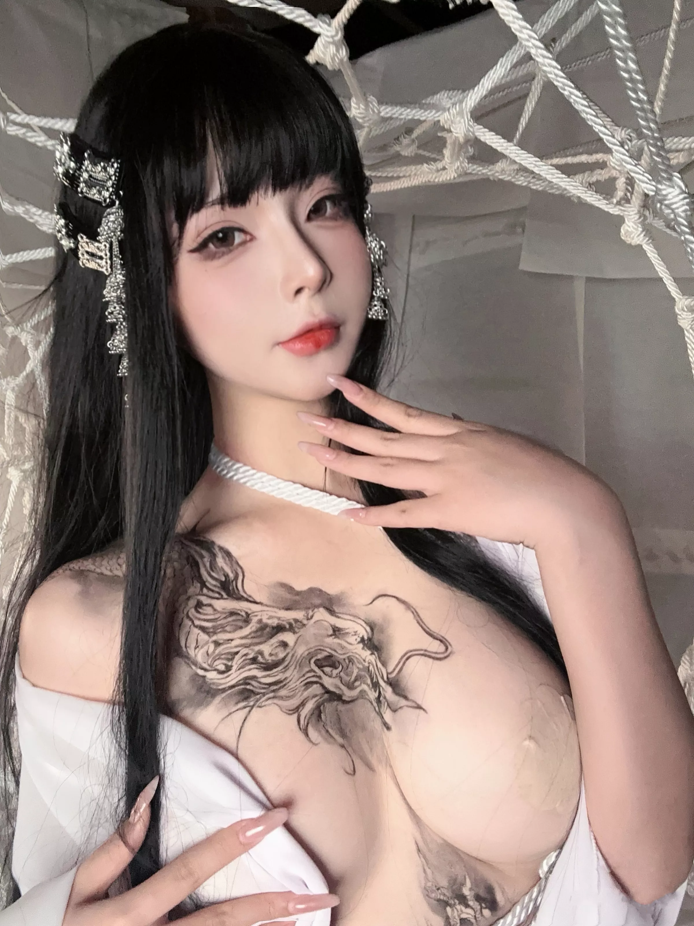Xgyw.Org_网络美女yuuhui玉汇白龙吟主题私房性感白色薄纱服饰露傲人豪乳遮点秀惹火身材诱惑写真40P