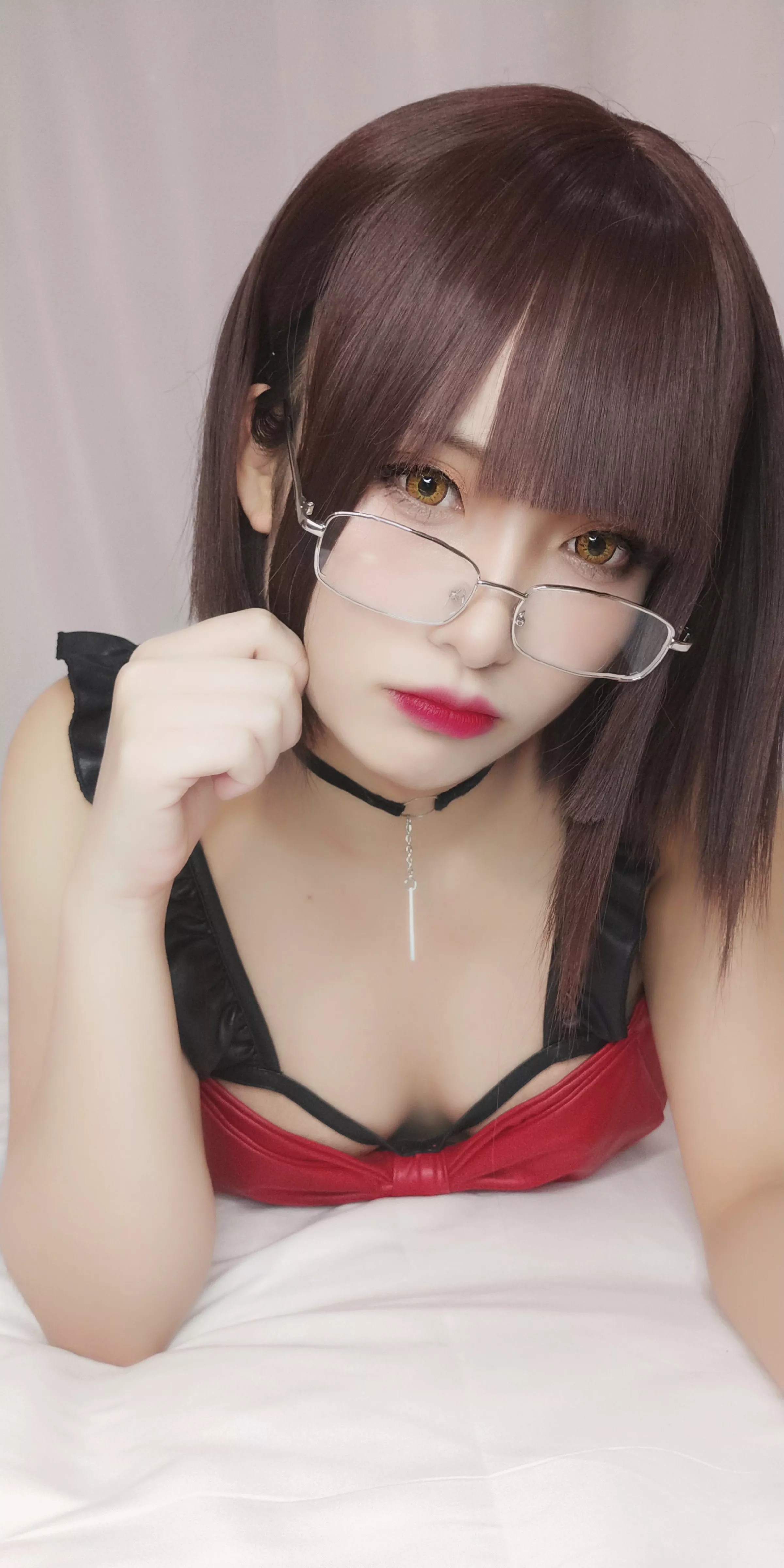 Xgyw.Org_动漫博主洛璃LoLiSAMA红色蝴蝶的妹妹主题性感黑色情趣服饰配蝴蝶结秀曼妙身姿诱惑写真99P