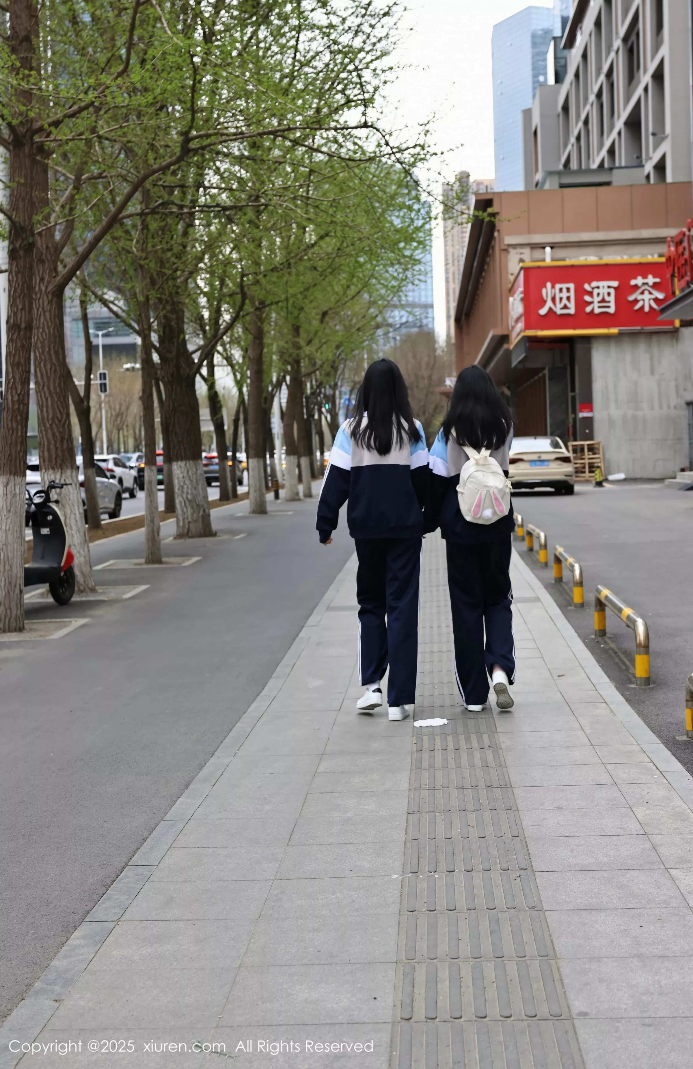 Xgyw.Org_XiuRen第10288期_模特合集美女小芭乐性感蓝色校服露白色内衣秀曼妙身姿诱惑写真73P