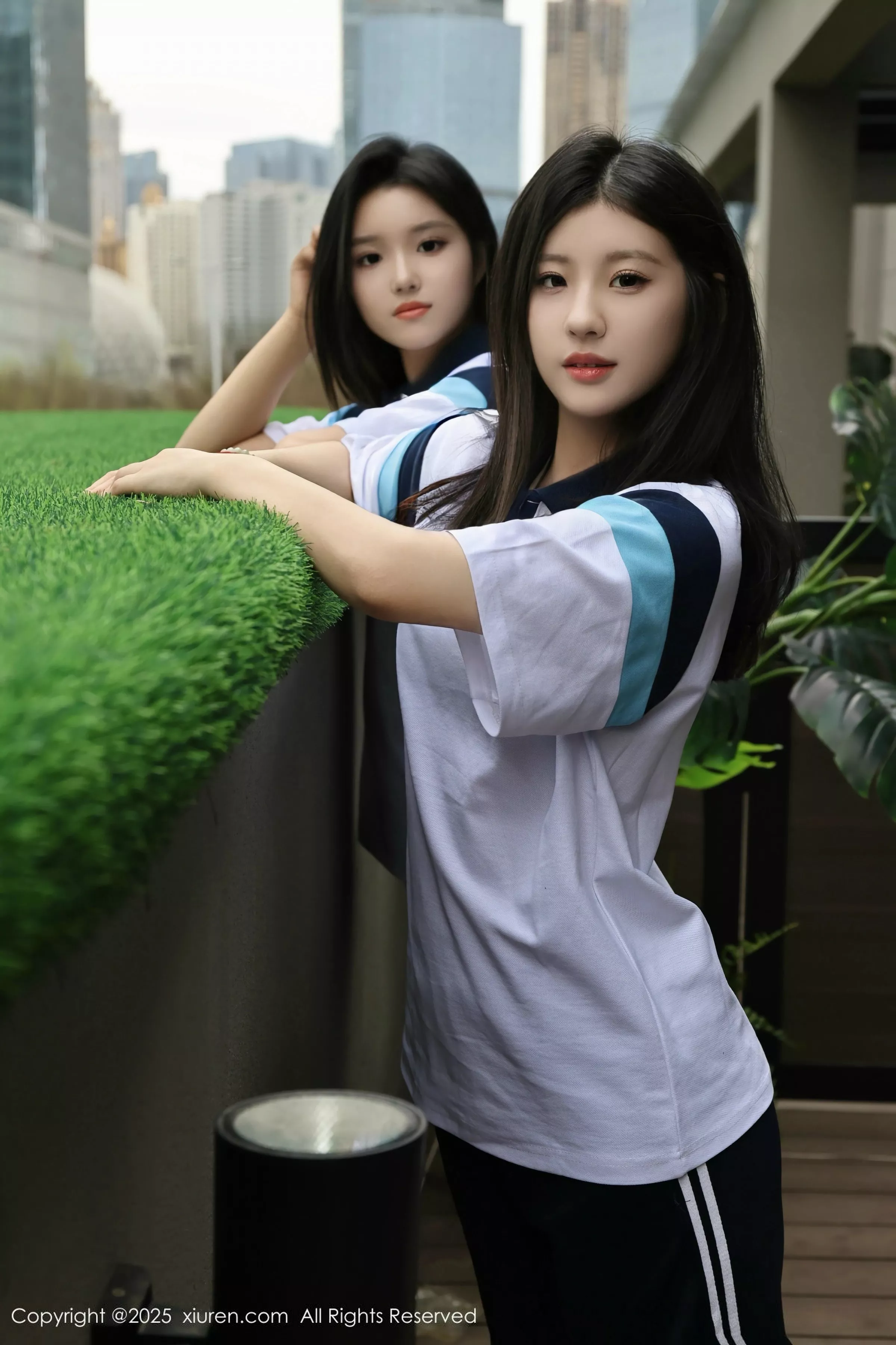 Xgyw.Org_XiuRen第10288期_模特合集美女小芭乐性感蓝色校服露白色内衣秀曼妙身姿诱惑写真73P