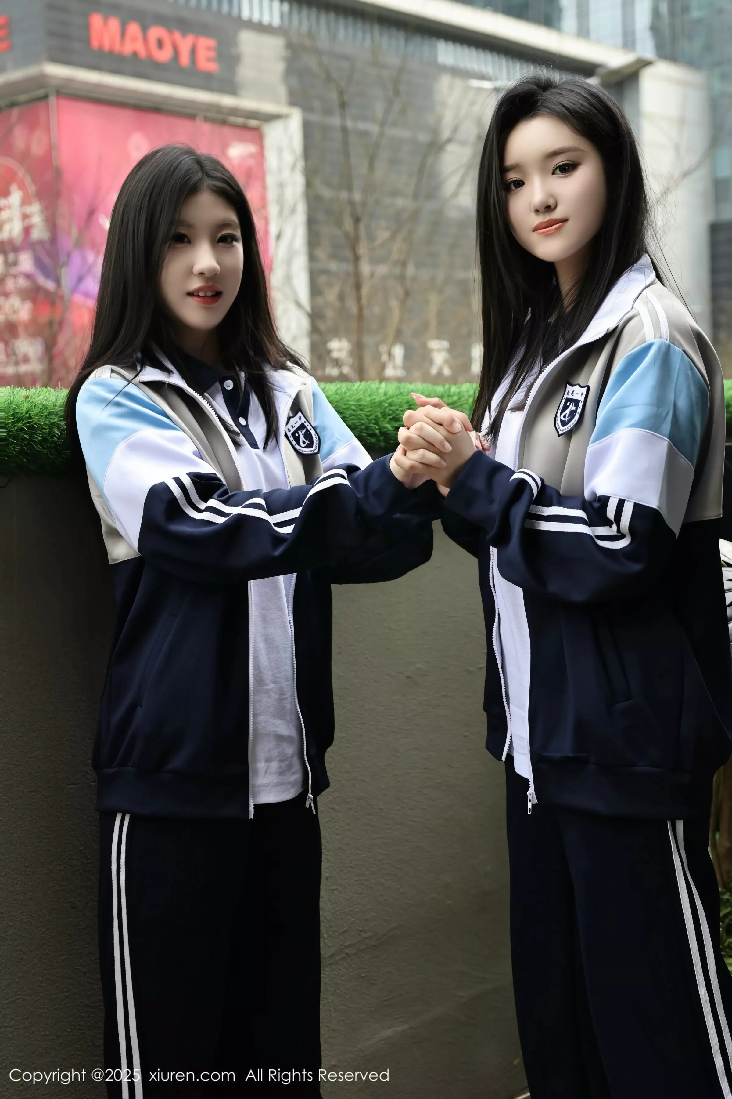 Xgyw.Org_XiuRen第10288期_模特合集美女小芭乐性感蓝色校服露白色内衣秀曼妙身姿诱惑写真73P