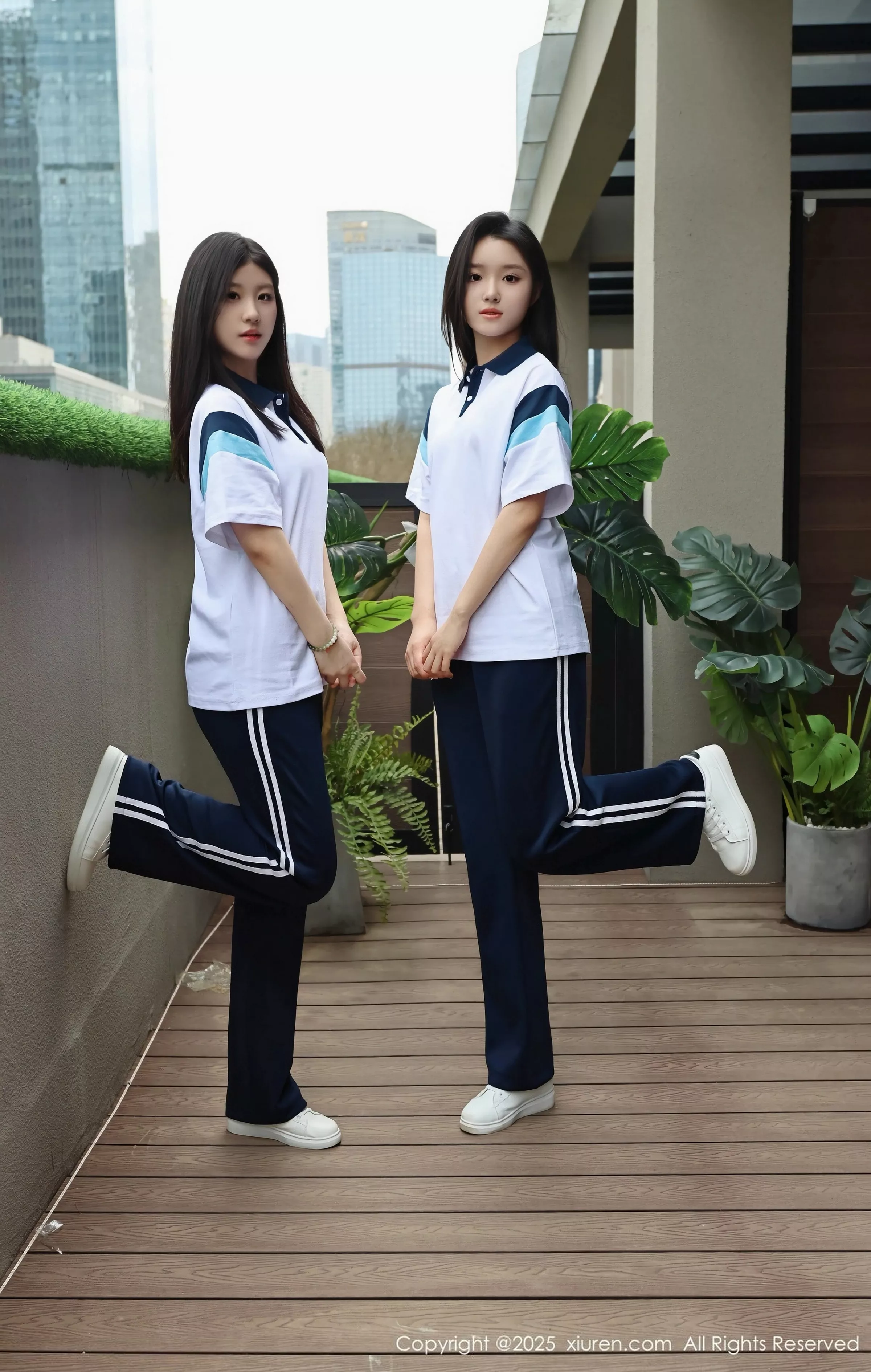 Xgyw.Org_XiuRen第10288期_模特合集美女小芭乐性感蓝色校服露白色内衣秀曼妙身姿诱惑写真73P