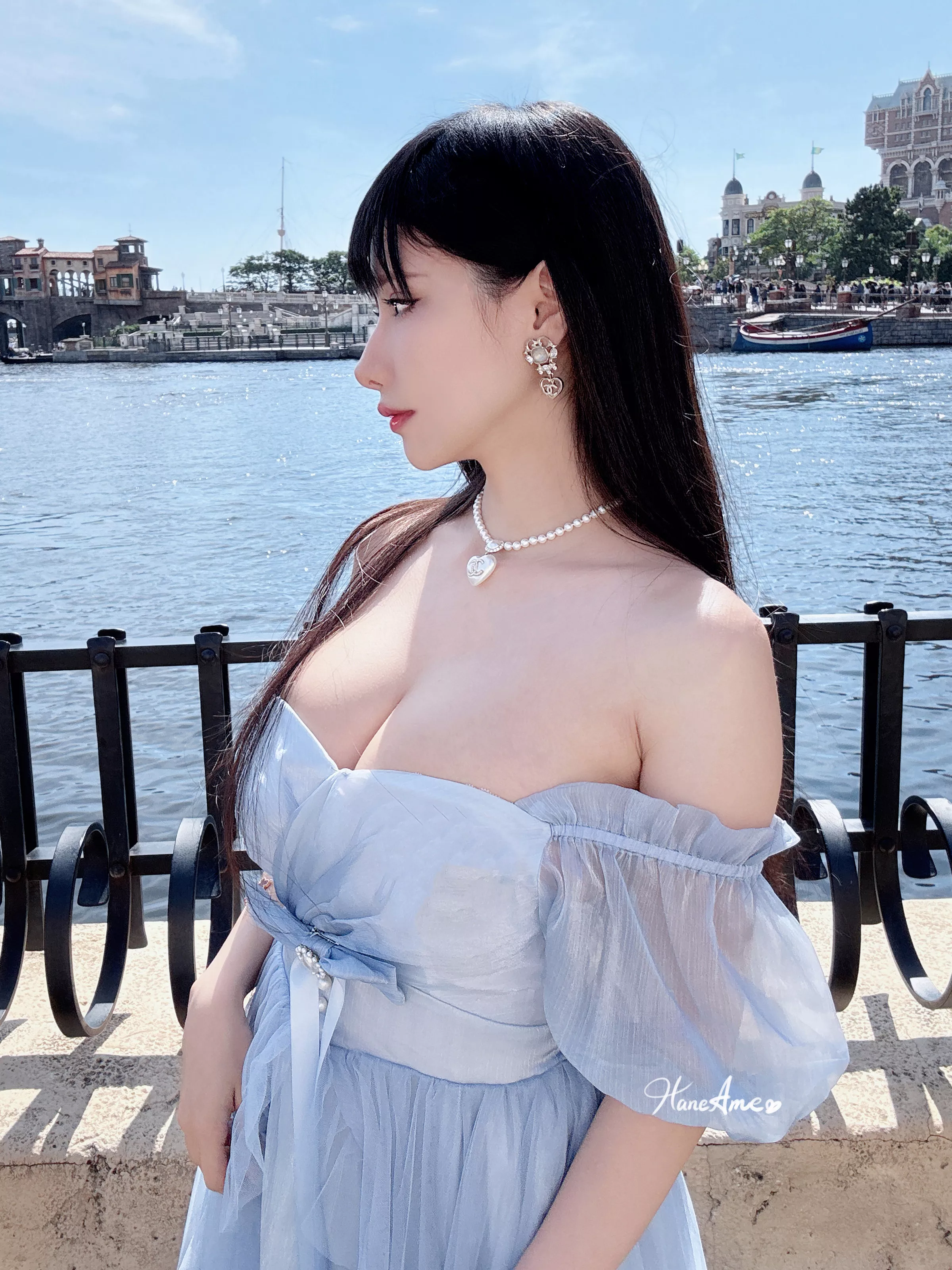 Xgyw.Org_Coser美女雨波_HaneAme-2025年4月合集主题私房性感4套服饰秀完美身材撩人诱惑写真160P