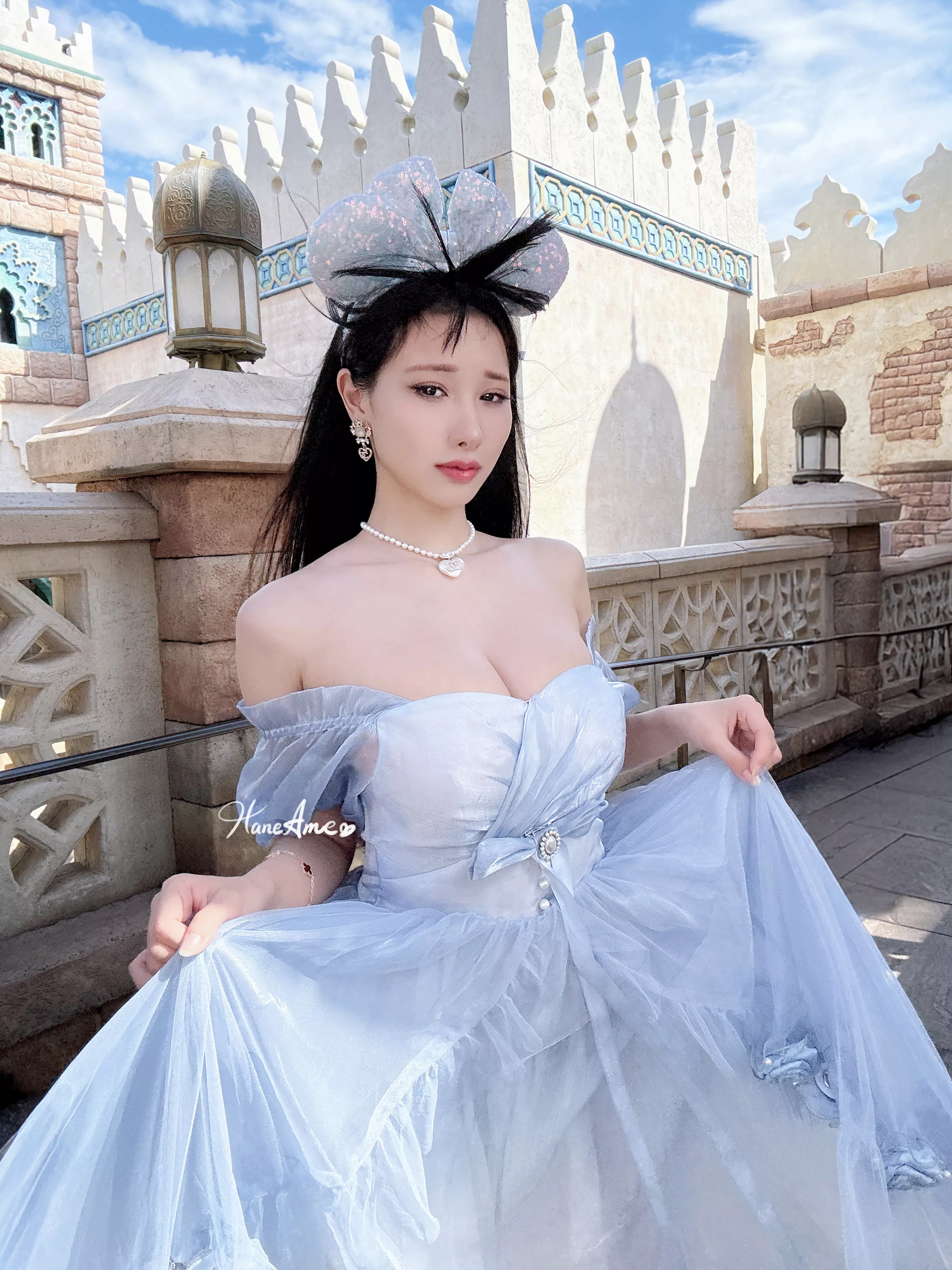 Xgyw.Org_Coser美女雨波_HaneAme-2025年4月合集主题私房性感4套服饰秀完美身材撩人诱惑写真160P