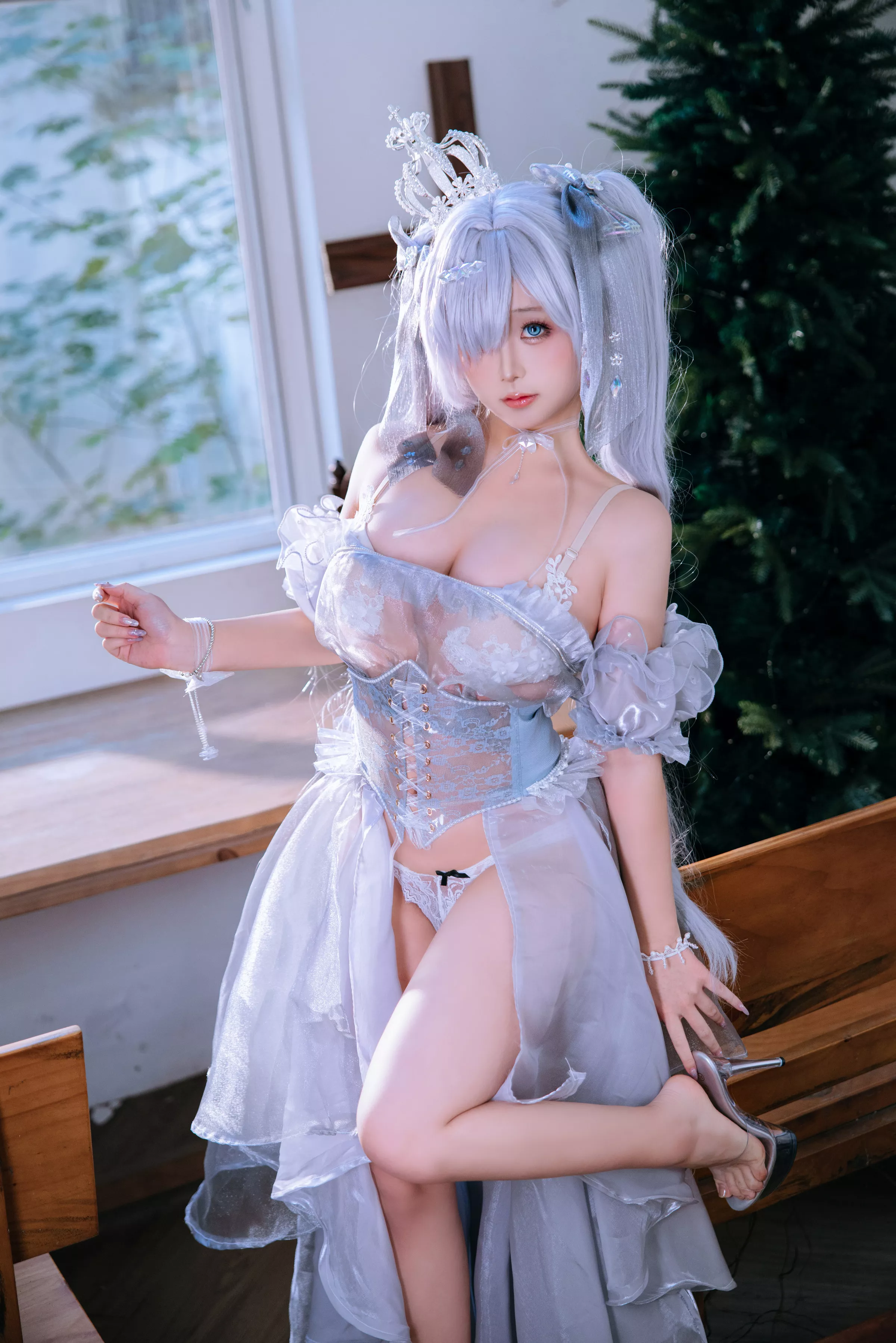 Xgyw.Org_Cosplay美女日奈娇灰姑娘主题性感灰色薄透婚纱露白色内衣秀惹火身材撩人诱惑写真42P