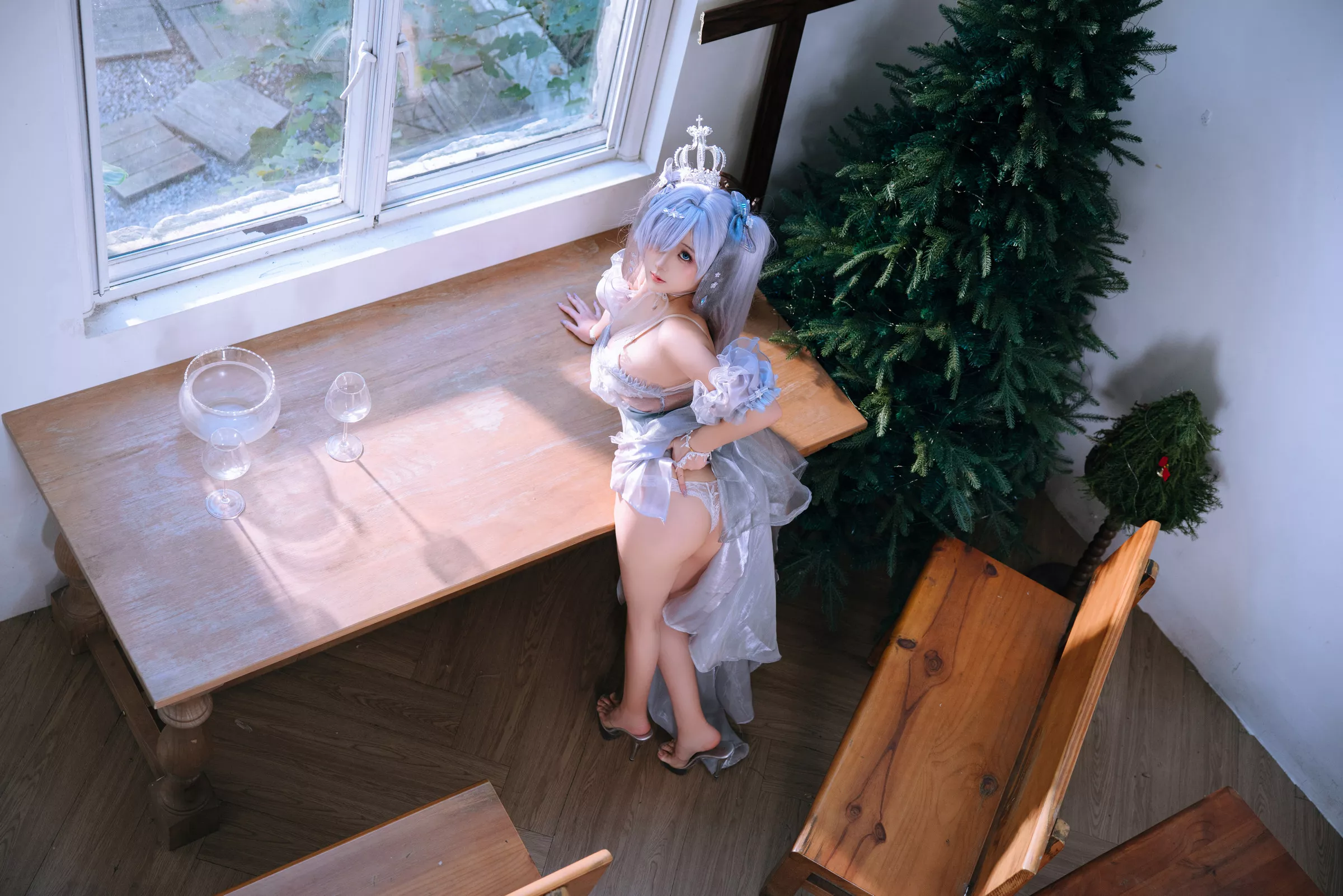 Xgyw.Org_Cosplay美女日奈娇灰姑娘主题性感灰色薄透婚纱露白色内衣秀惹火身材撩人诱惑写真42P