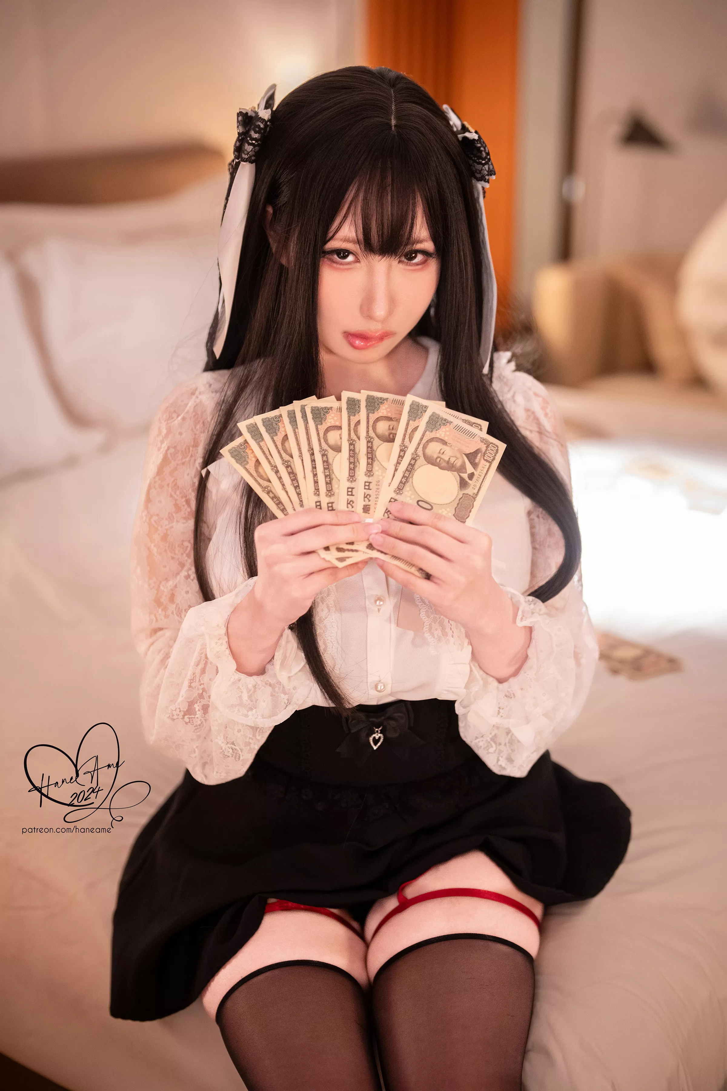 Xgyw.Org_Coser美女雨波_HaneAme-2025年4月合集主题私房性感4套服饰秀完美身材撩人诱惑写真160P