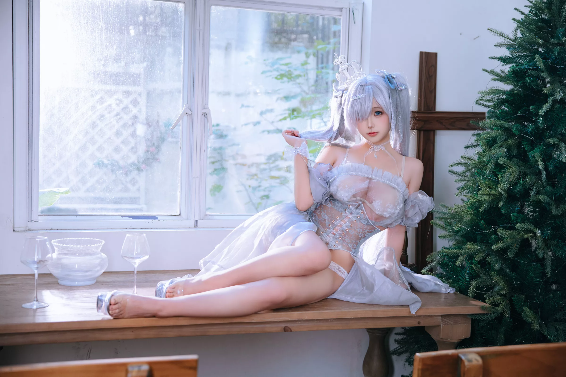 Xgyw.Org_Cosplay美女日奈娇灰姑娘主题性感灰色薄透婚纱露白色内衣秀惹火身材撩人诱惑写真42P