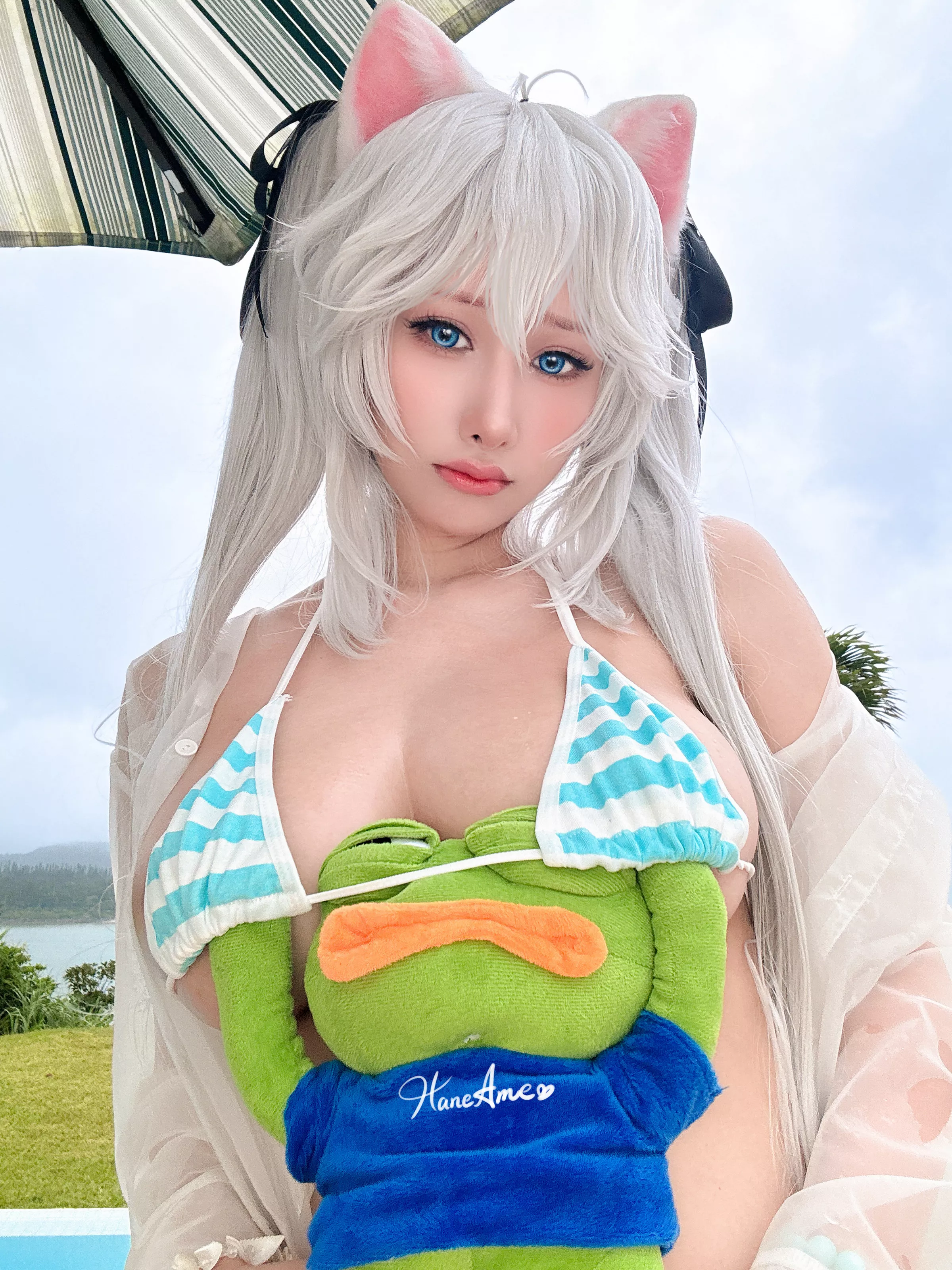 Xgyw.Org_Coser美女雨波_HaneAme-2025年4月合集主题私房性感4套服饰秀完美身材撩人诱惑写真160P