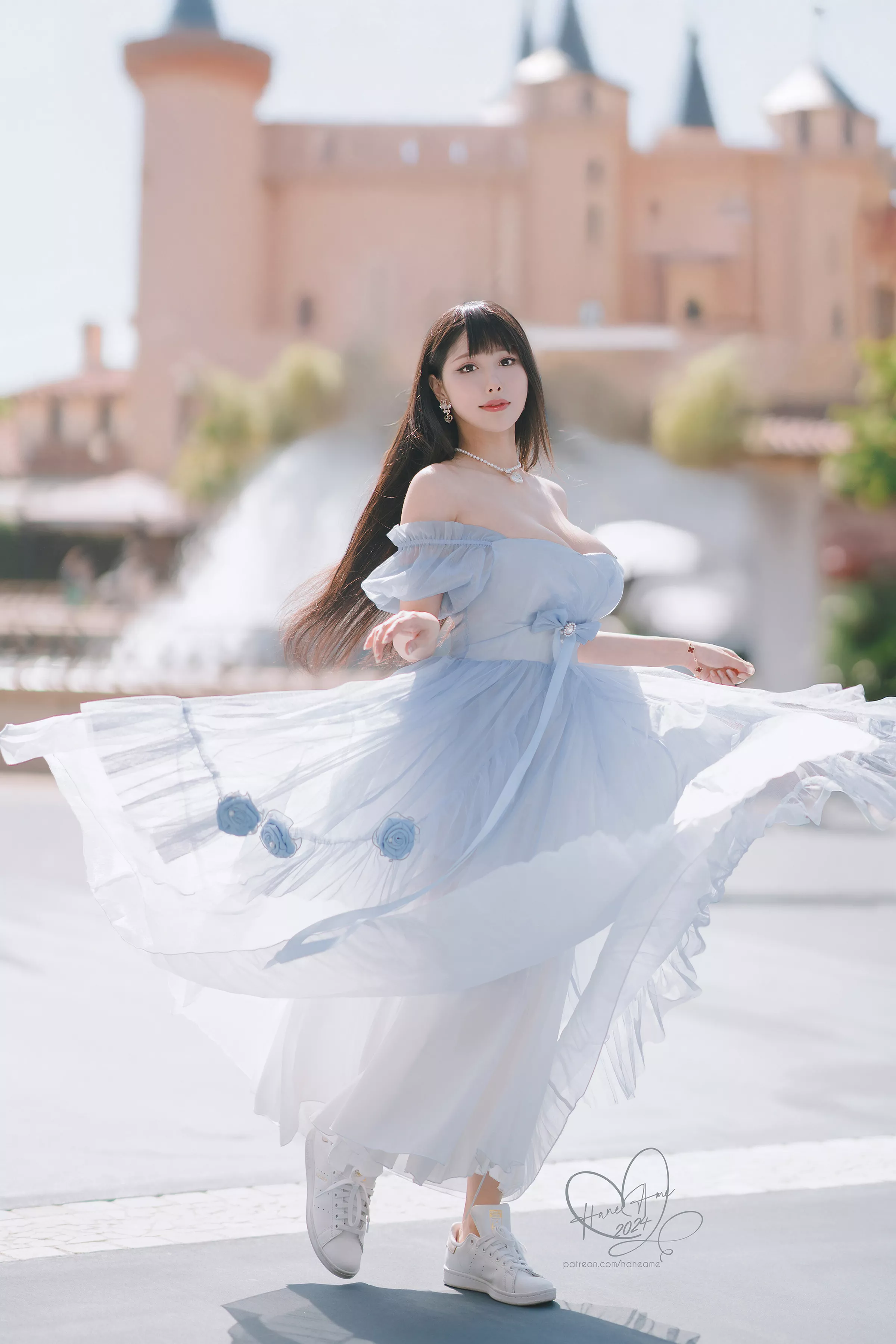 Xgyw.Org_Coser美女雨波_HaneAme-2025年4月合集主题私房性感4套服饰秀完美身材撩人诱惑写真160P