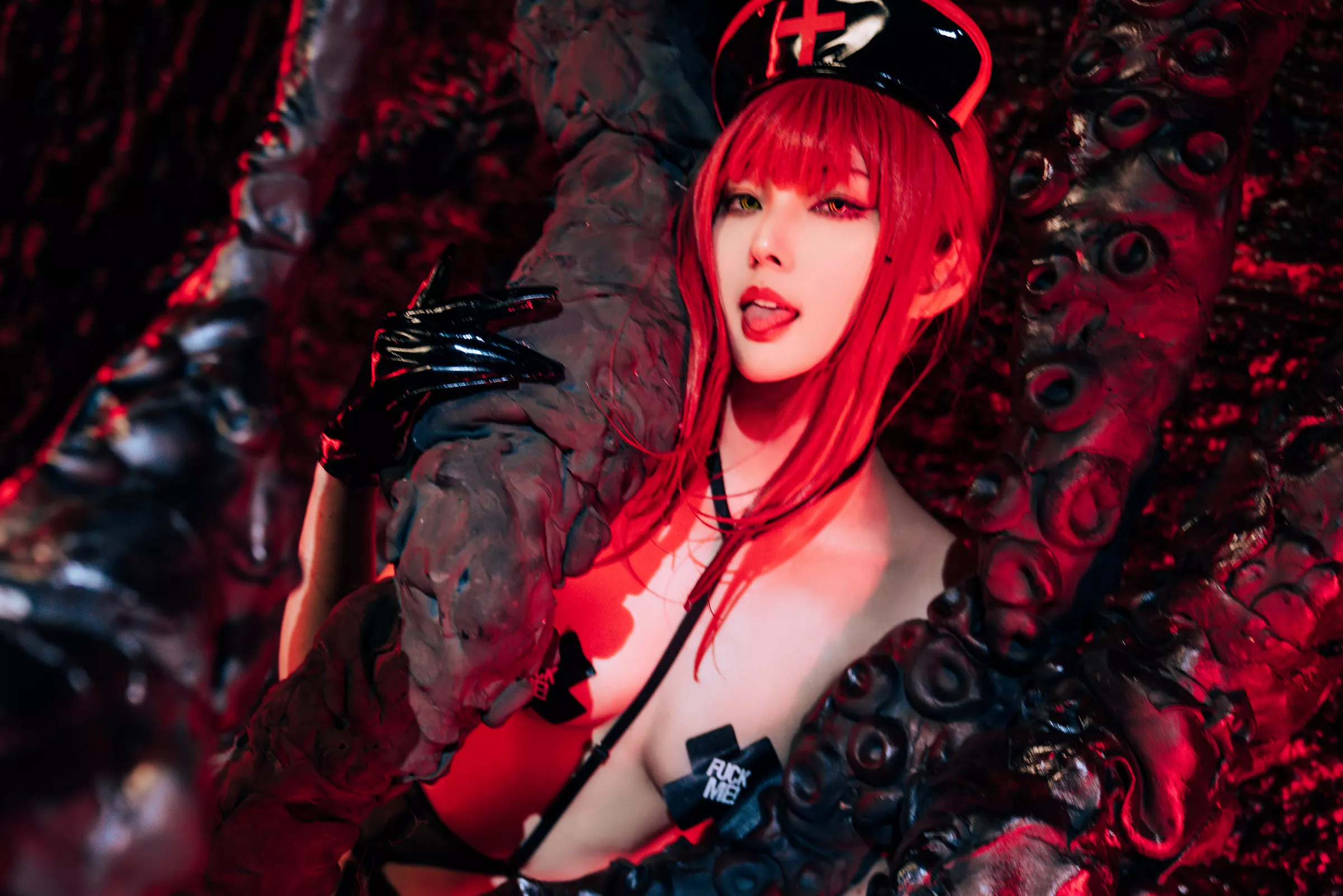 Xgyw.Org_网络美女Natsuko夏夏子玛奇玛护士主题性感黑色皮质护士服配黑丝吊袜秀曼妙身姿诱惑写真72P
