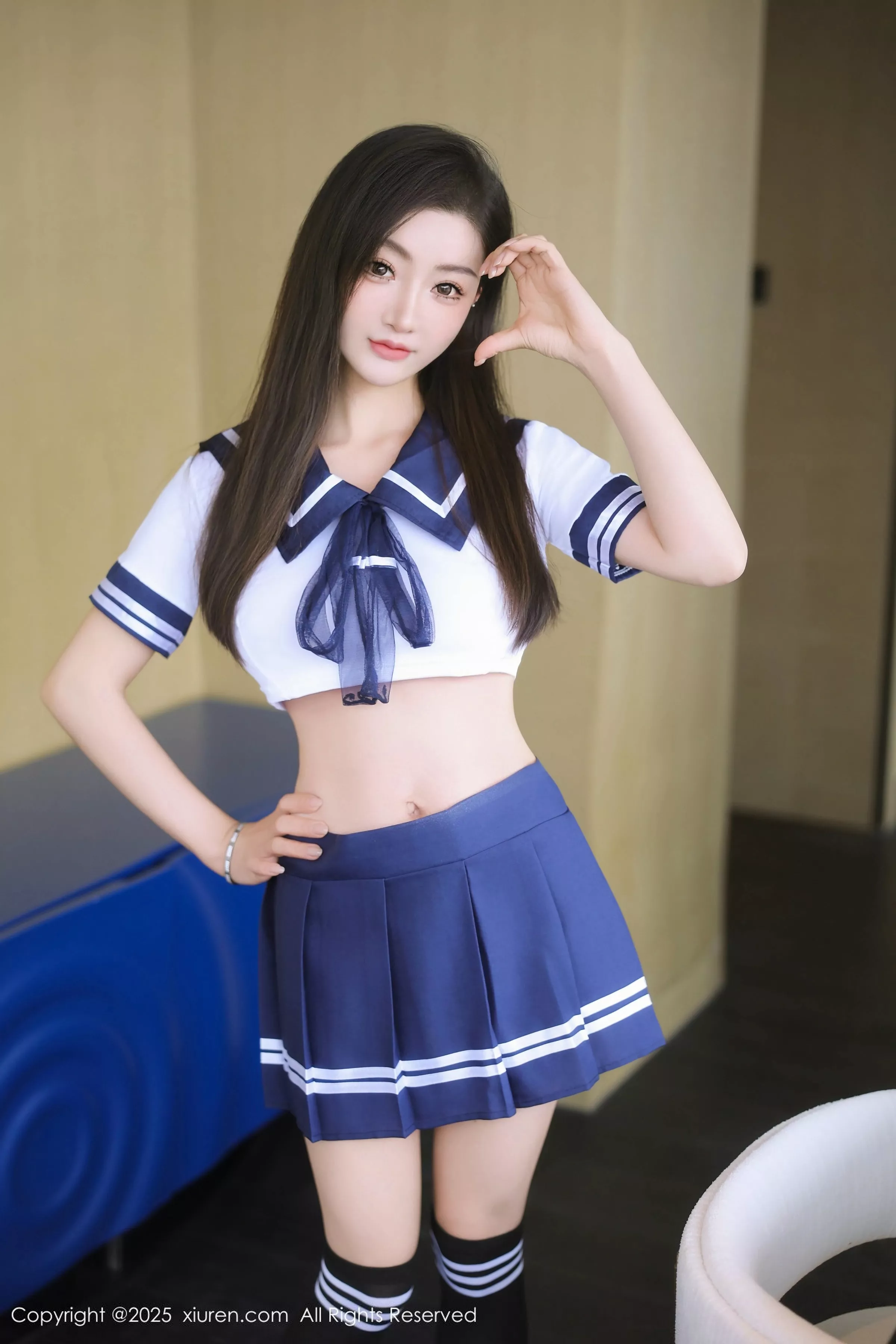 Xgyw.Org_XiuRen第10298期_模特Annie_baby性感JK制服露白色内衣秀凹凸身材撩人诱惑写真60P