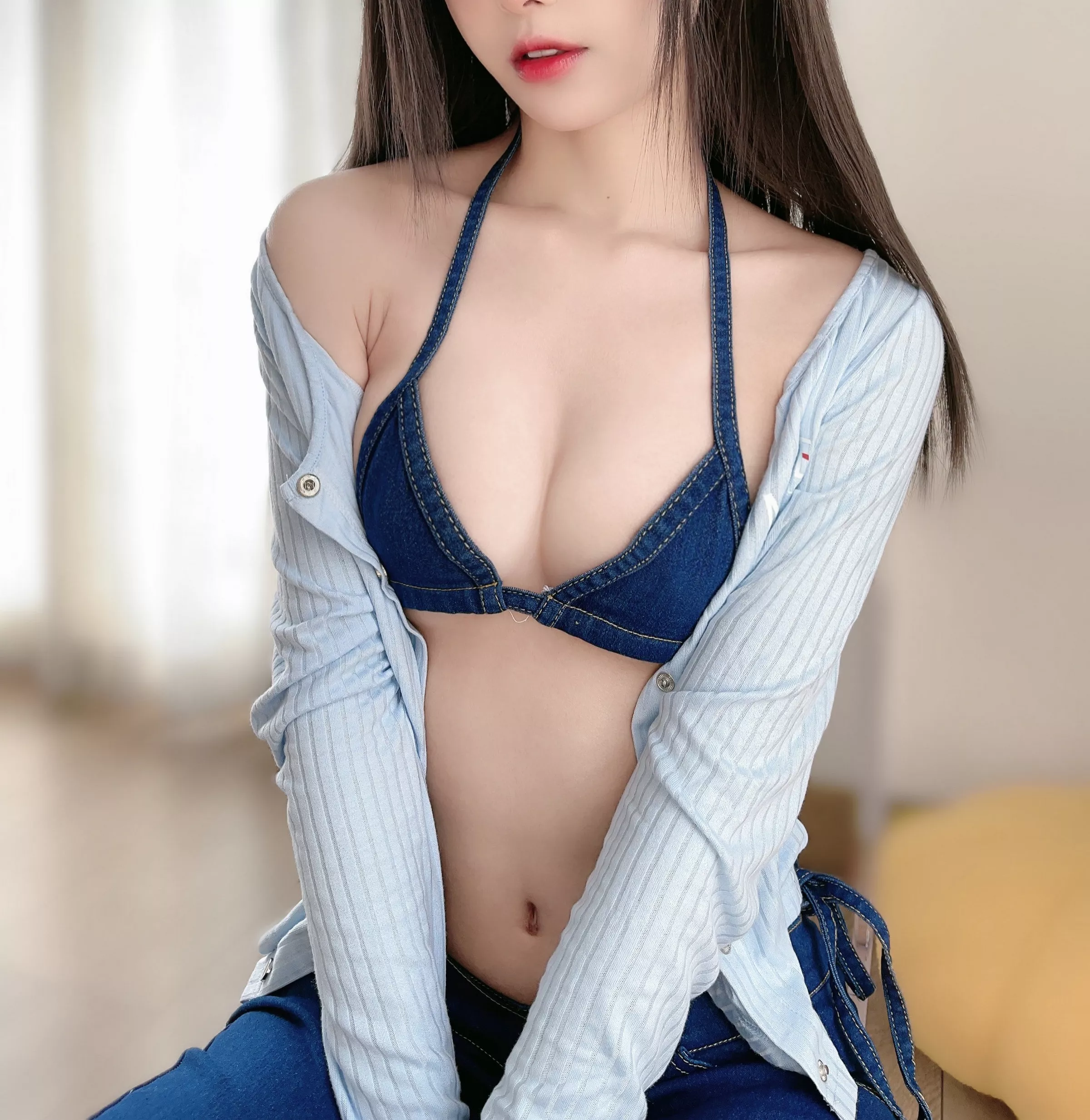 Xgyw.Org_Coser美女布丁大法牛仔裤学姐主题私房性感牛仔内衣配开档肉丝秀翘臀美腿撩人诱惑写真42P