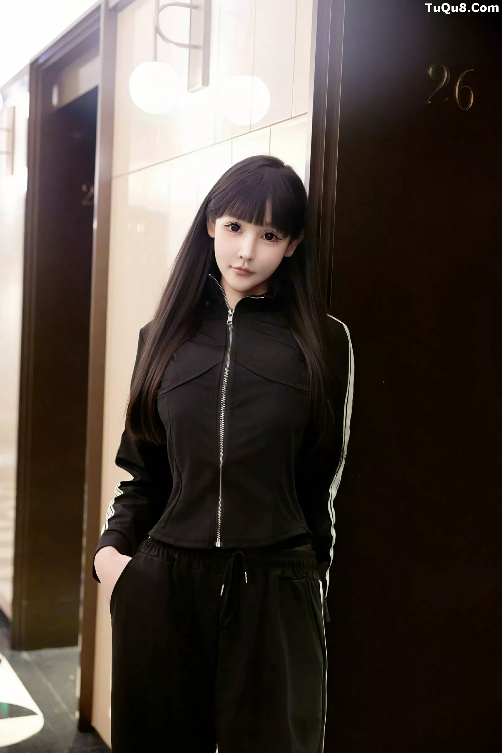 Xgyw.Org_[XiuRen秀人网]No.10482_模特智恩baby性感黑色情趣内衣配超薄黑丝秀丰腴身材诱惑写真75P