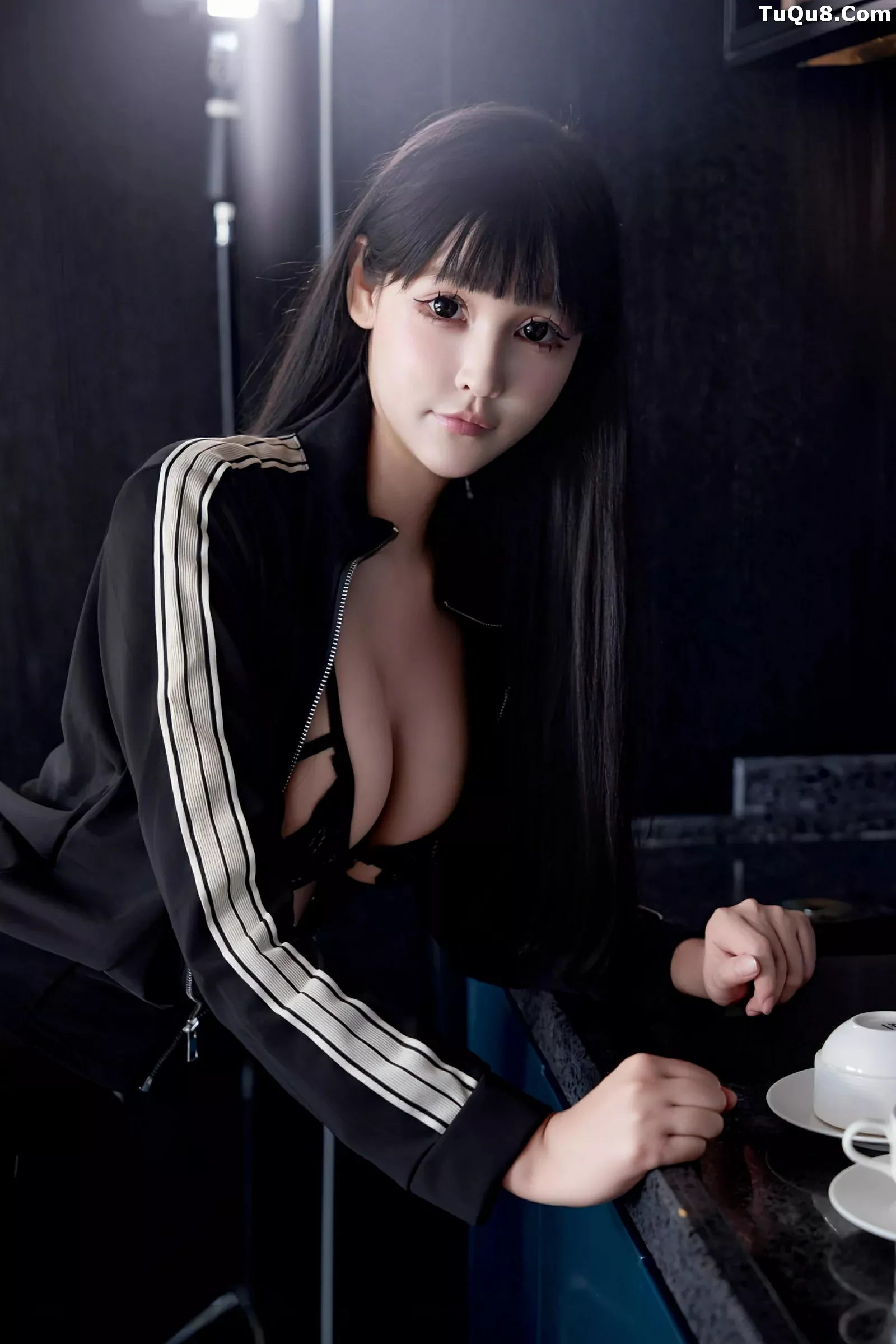 Xgyw.Org_[XiuRen秀人网]No.10482_模特智恩baby性感黑色情趣内衣配超薄黑丝秀丰腴身材诱惑写真75P