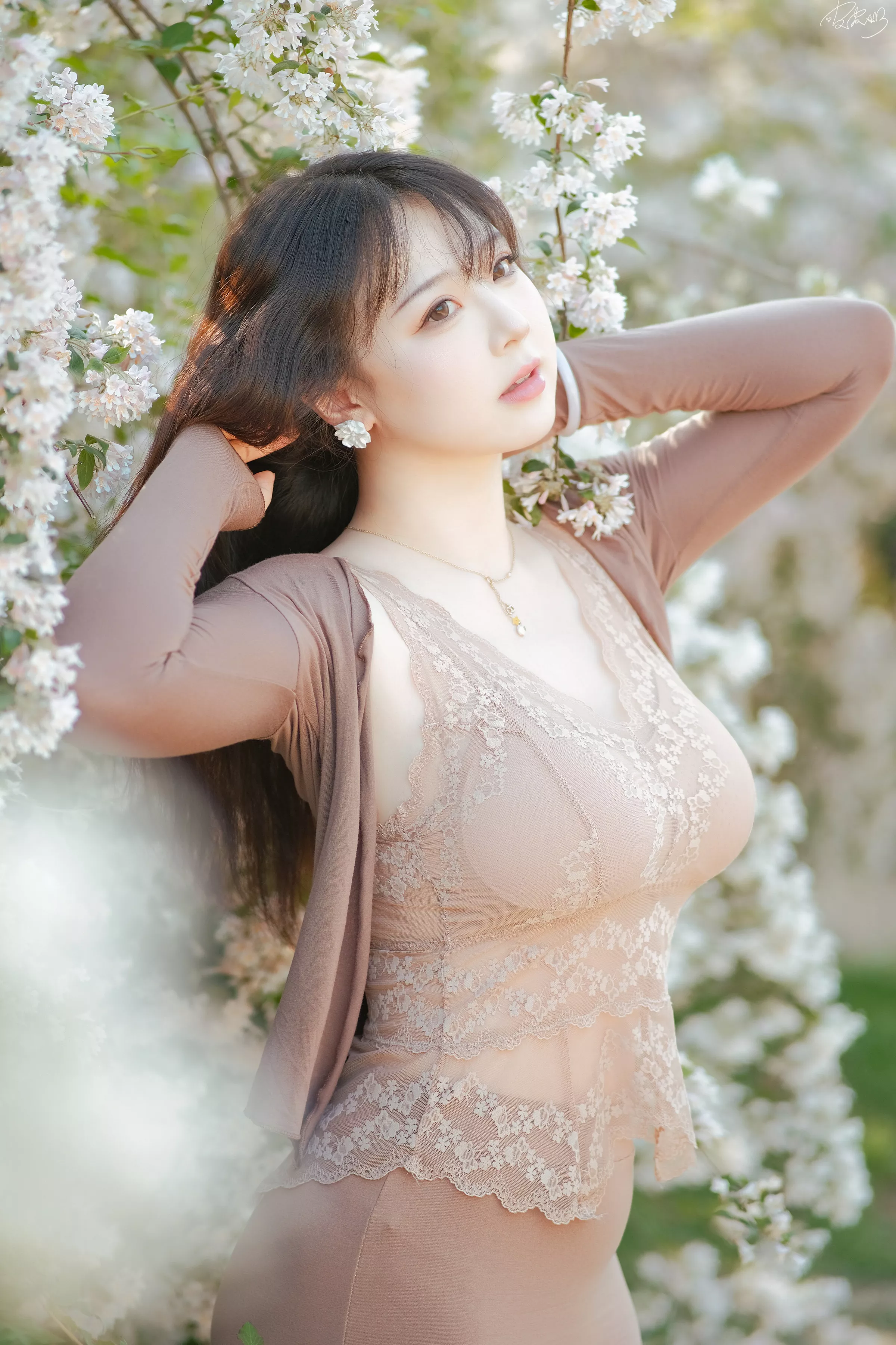 Xgyw.Org_网络美女皮皮奶可可爱了啦猥实人妻主题户外性感套装露浅色蕾丝内衣秀丰满身材诱惑写真54P