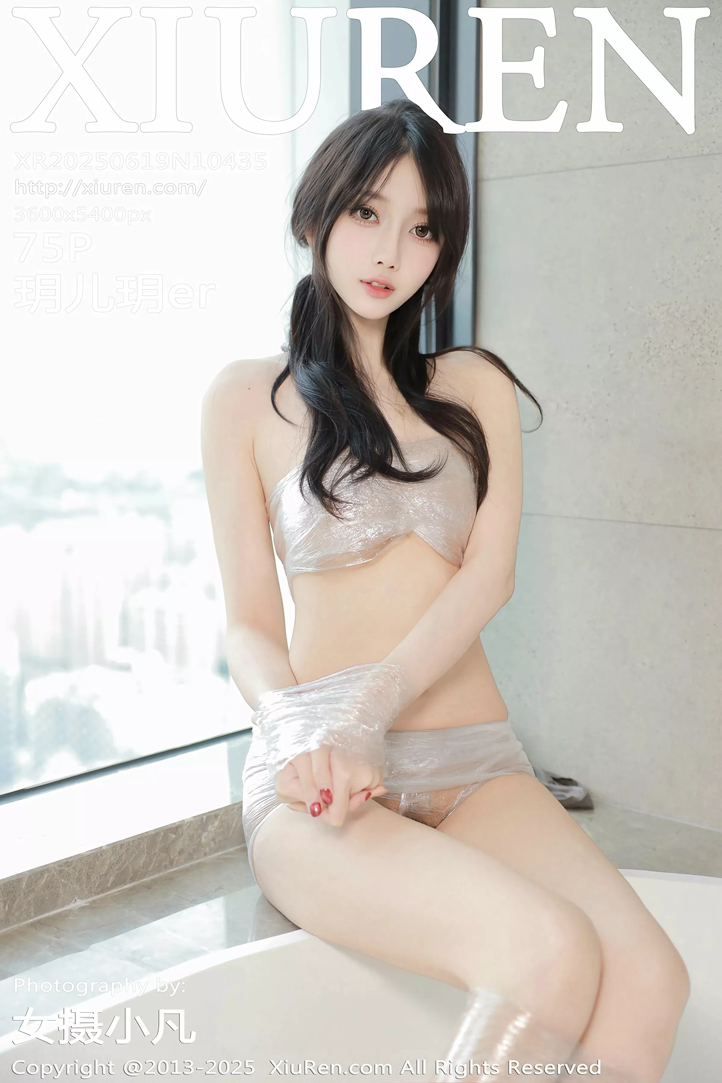 Xgyw.Org_[XiuRen秀人网]No.10435_模特玥儿玥er性感灰色情趣服饰配灰丝吊袜秀完美身材诱惑写真75P
