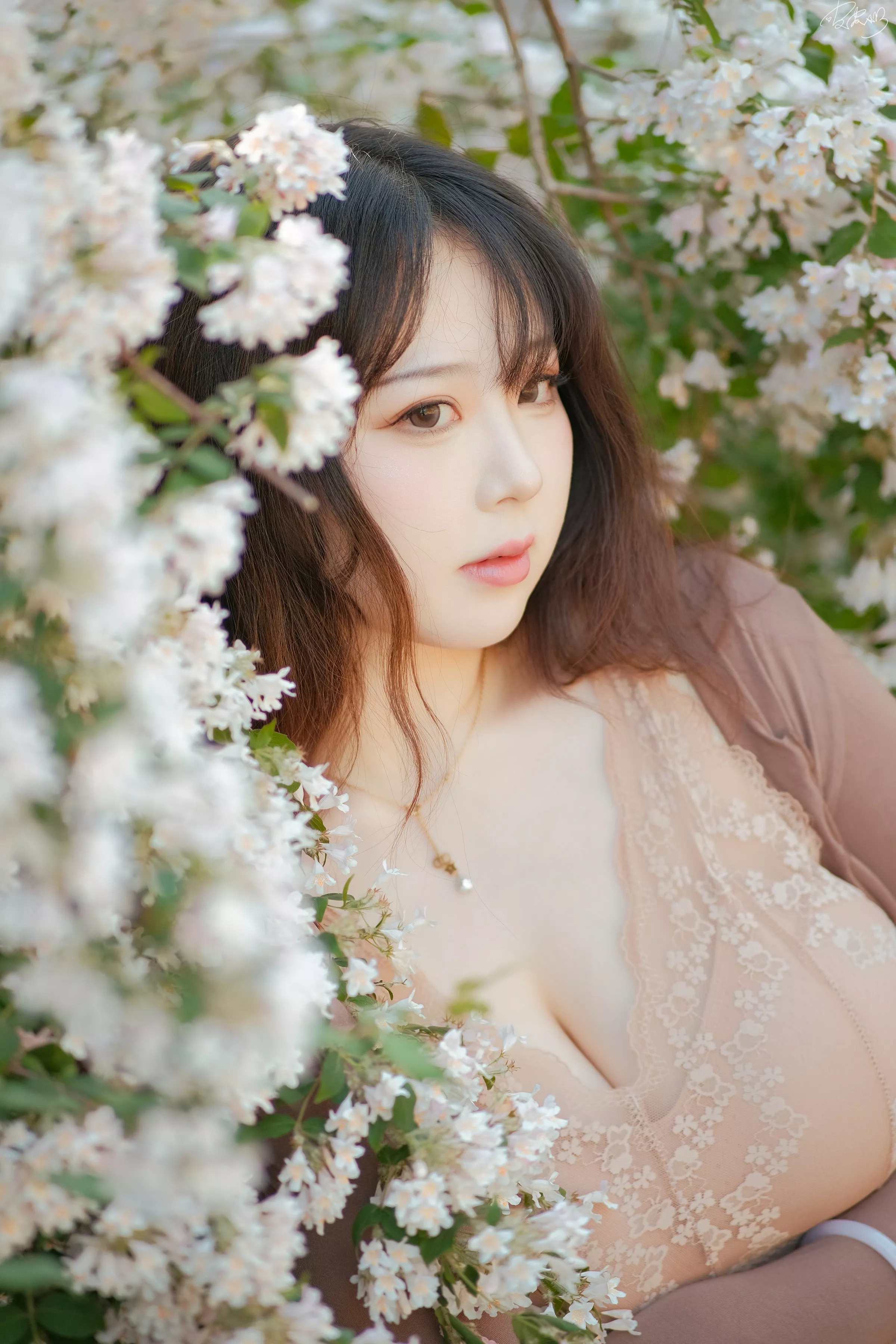 Xgyw.Org_网络美女皮皮奶可可爱了啦猥实人妻主题户外性感套装露浅色蕾丝内衣秀丰满身材诱惑写真54P