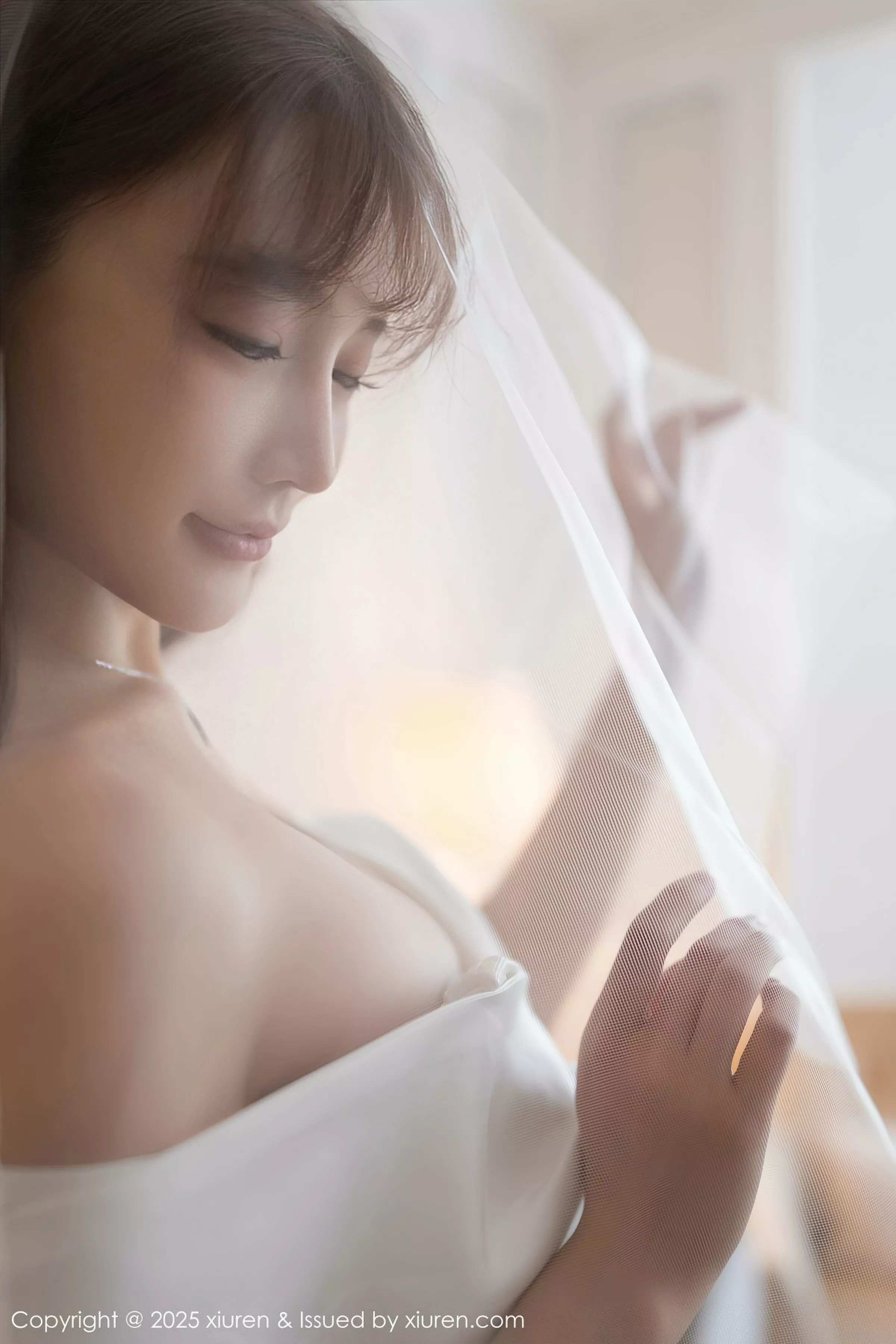 Xgyw.Org_[XiuRen秀人网]No.10535_模特陆萱萱性感白色蕾丝情趣婚纱配肉丝吊袜秀柔美身姿诱惑写真80P