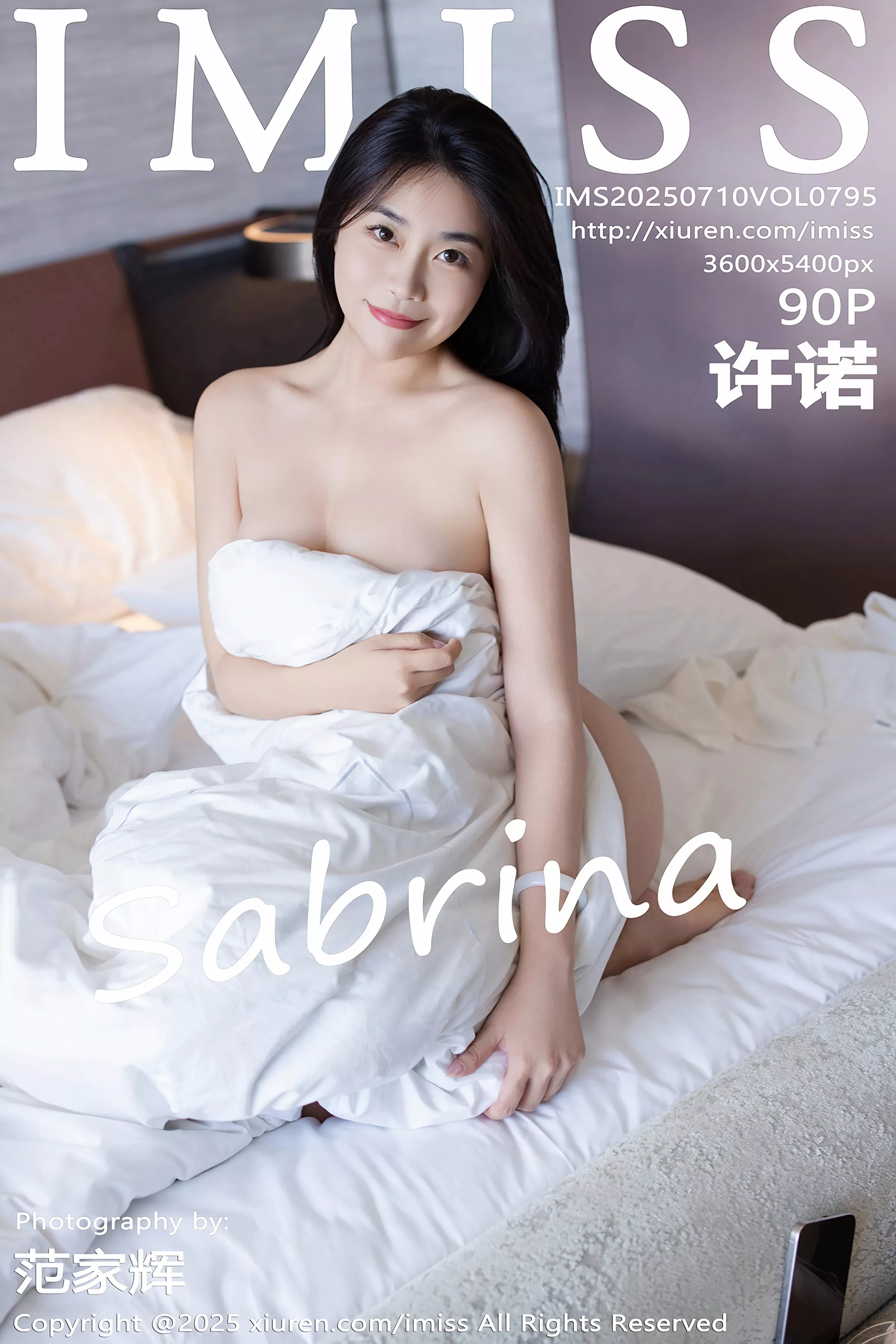 Xgyw.Org_[IMISS爱蜜社]Vol.795_女神许诺Sabrina灰色OL服饰露红色内衣配超薄黑丝秀美腿诱惑写真90P
