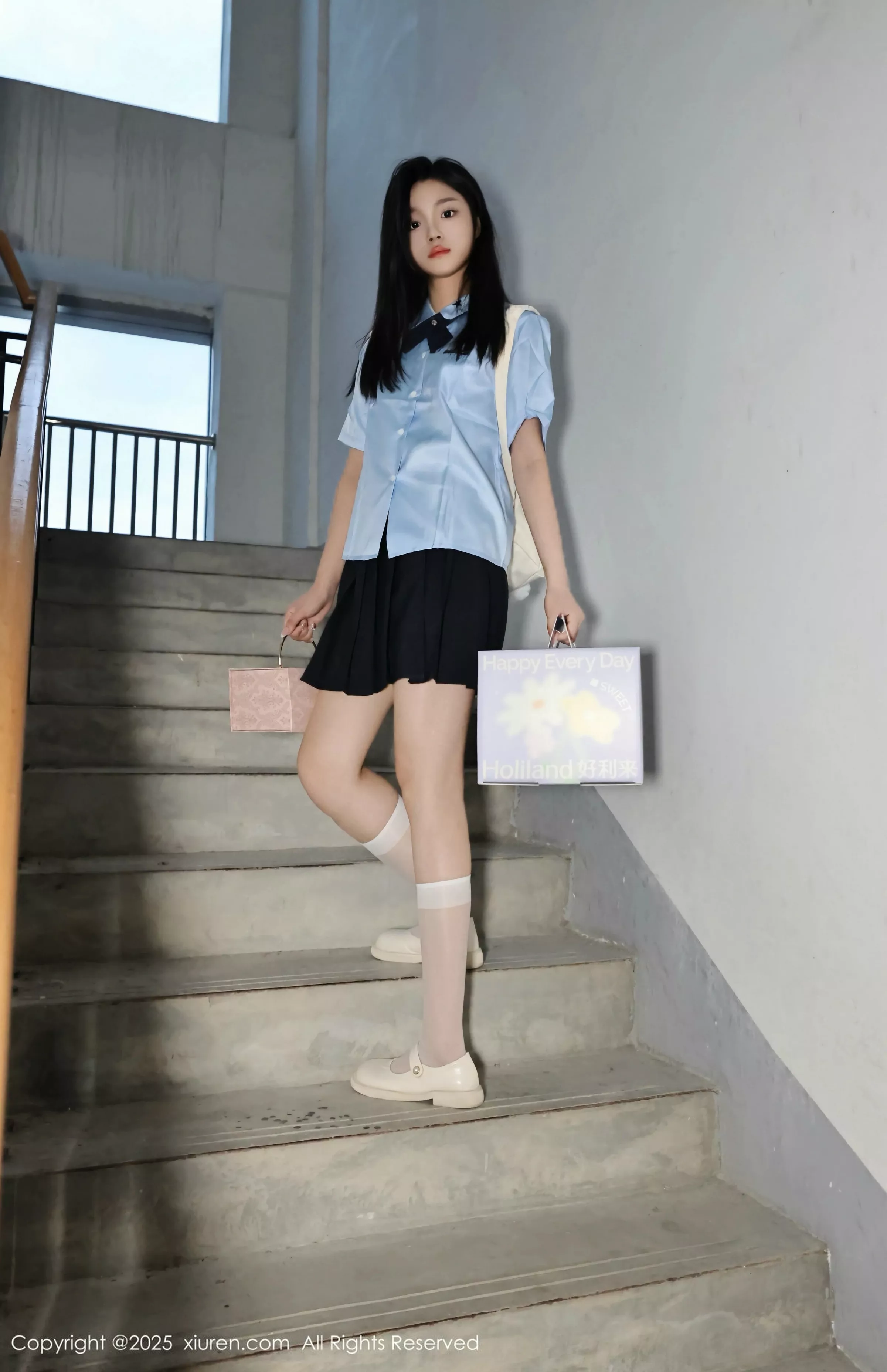 Xgyw.Org_[XiuRen秀人网]No.10443_模特合集美女小芭乐性感学生制服露粉色内衣秀曼妙身姿诱惑写真77P