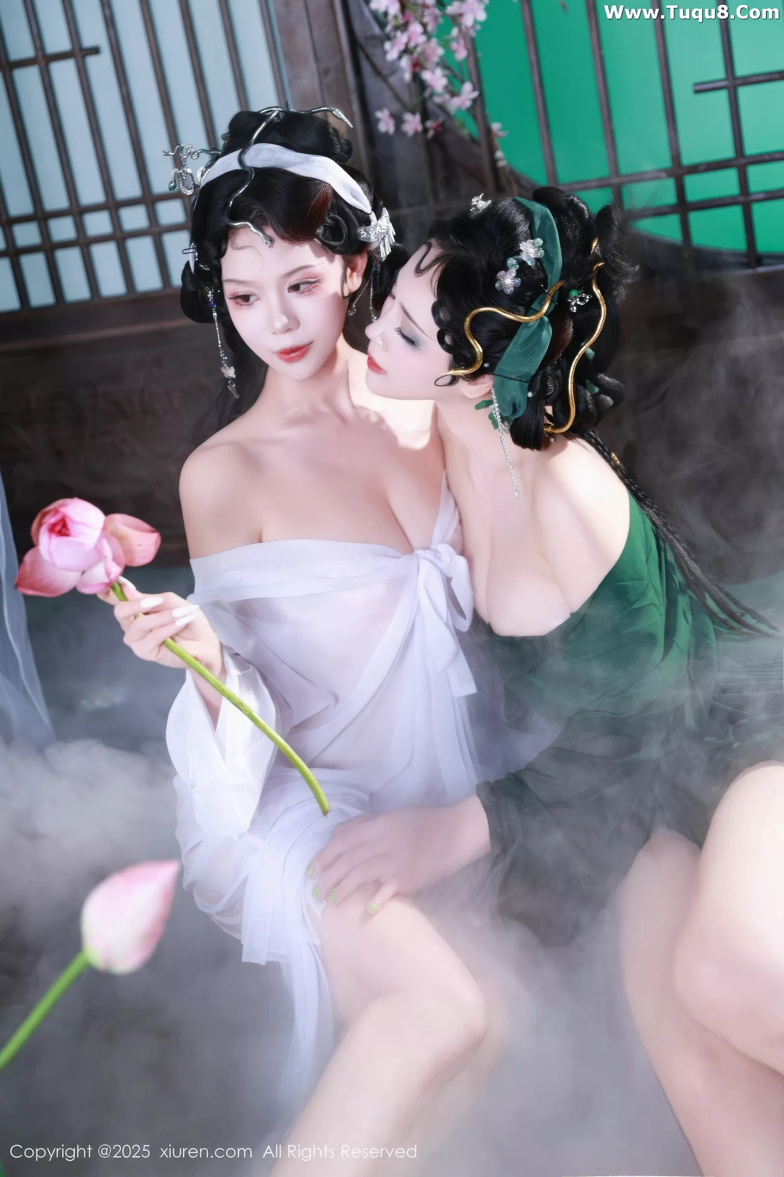 Xgyw.Org_[XiuRen秀人网]No.10561_模特南乔古风场景青蛇装扮性感低胸服饰秀完美身材诱惑写真88P