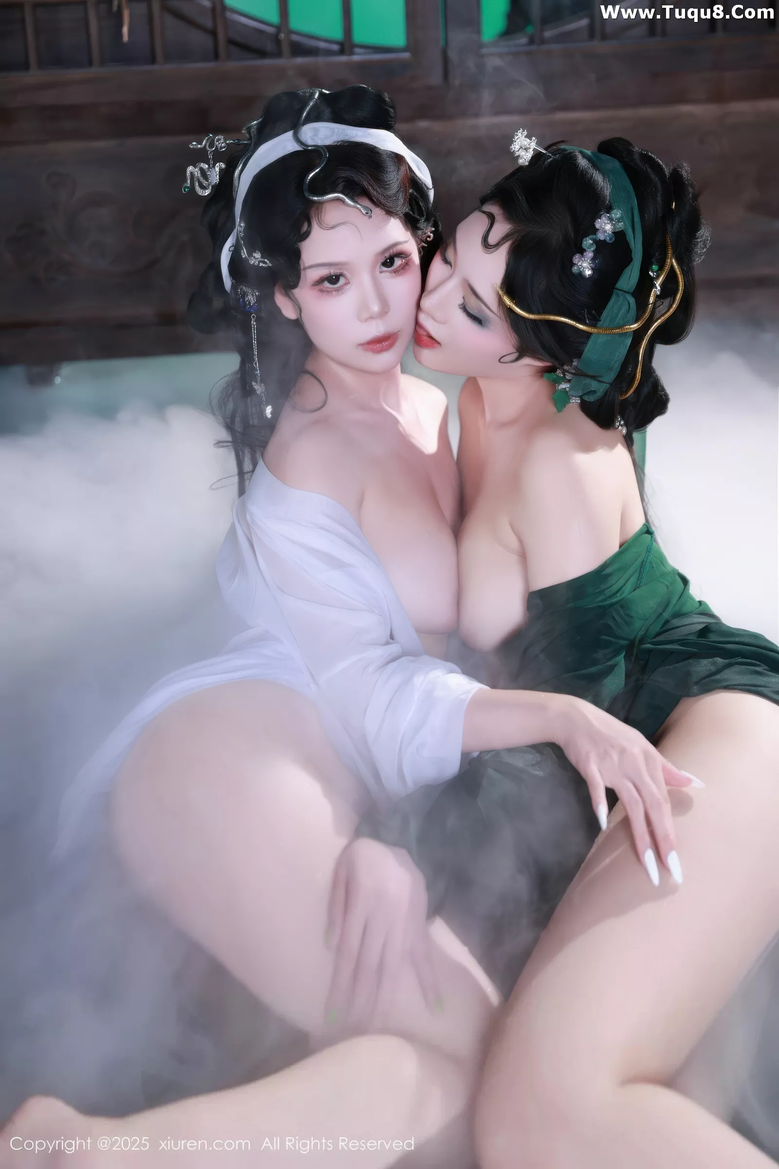 Xgyw.Org_[XiuRen秀人网]No.10561_模特南乔古风场景青蛇装扮性感低胸服饰秀完美身材诱惑写真88P
