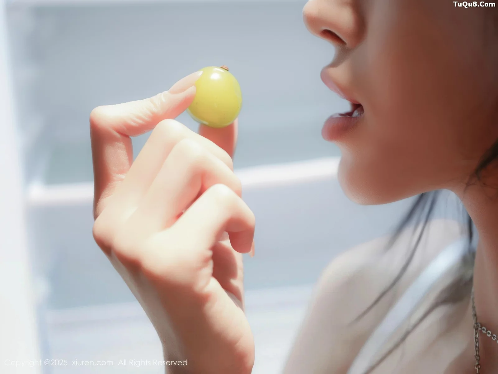 Xgyw.Org_[XiuRen秀人网]No.10722_模特林嘉旎私房性感白色情趣内衣配白丝吊袜秀凹凸身材诱惑写真70P